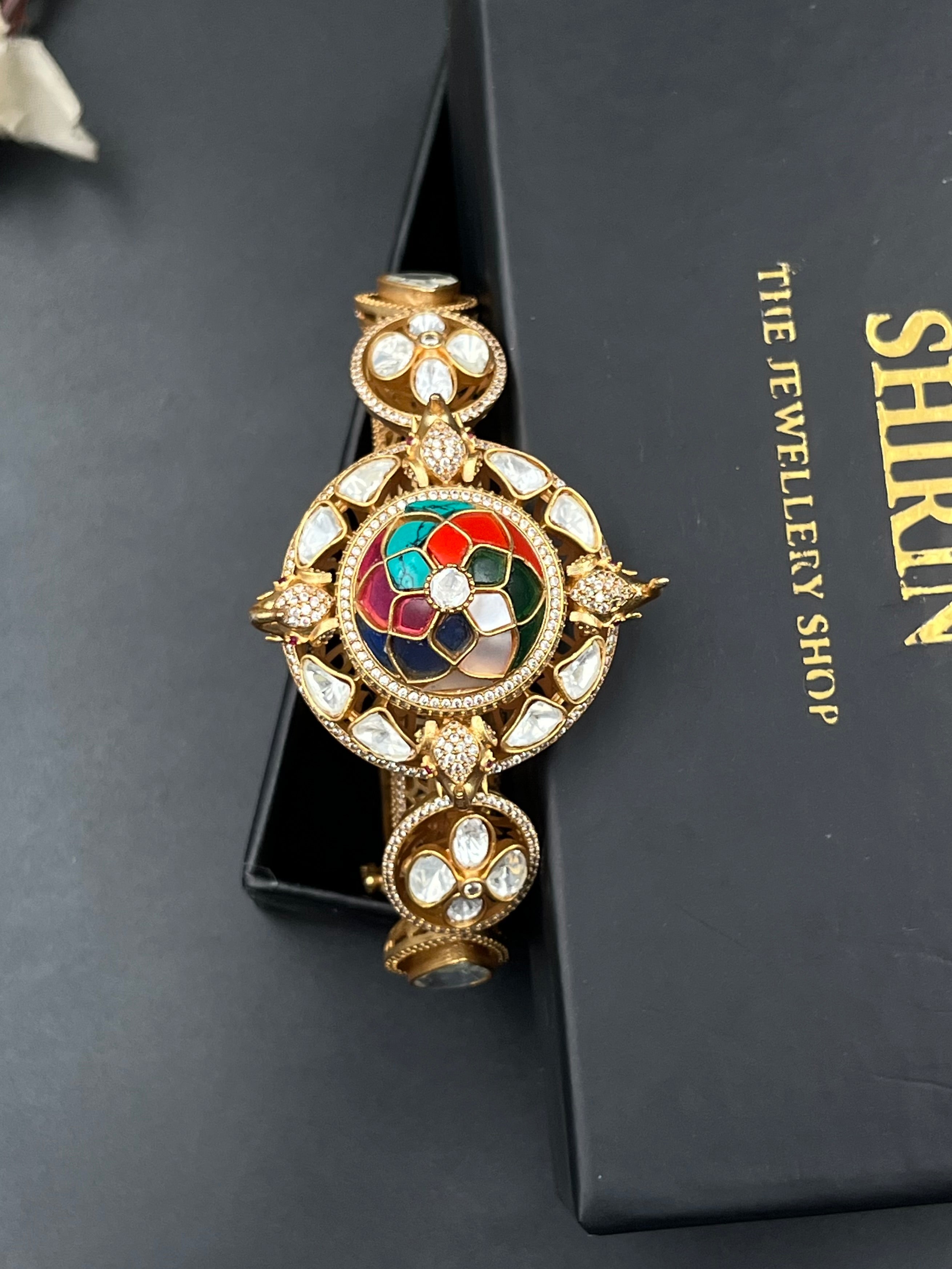 ISIYA BRACELET