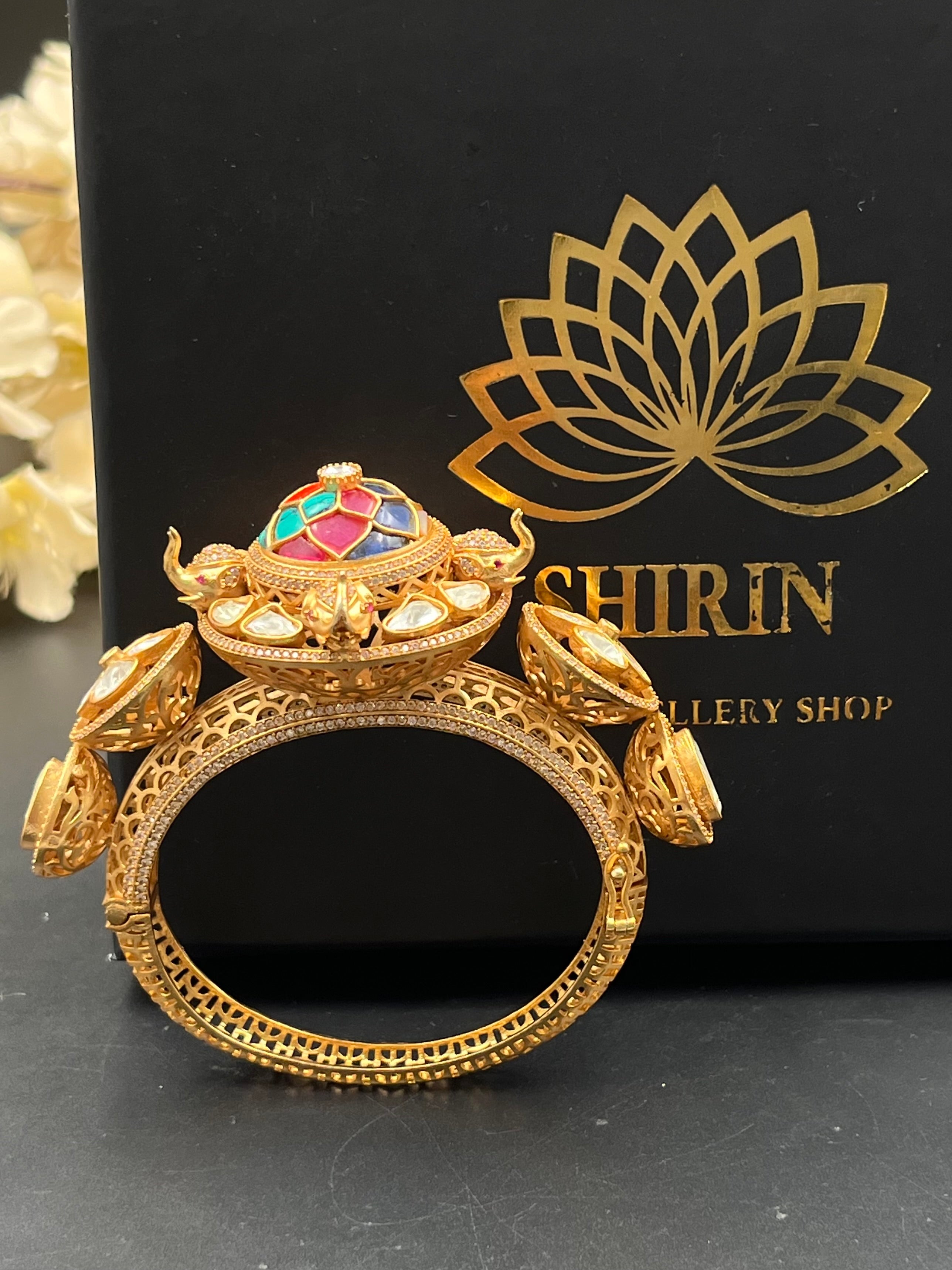 ISIYA BRACELET