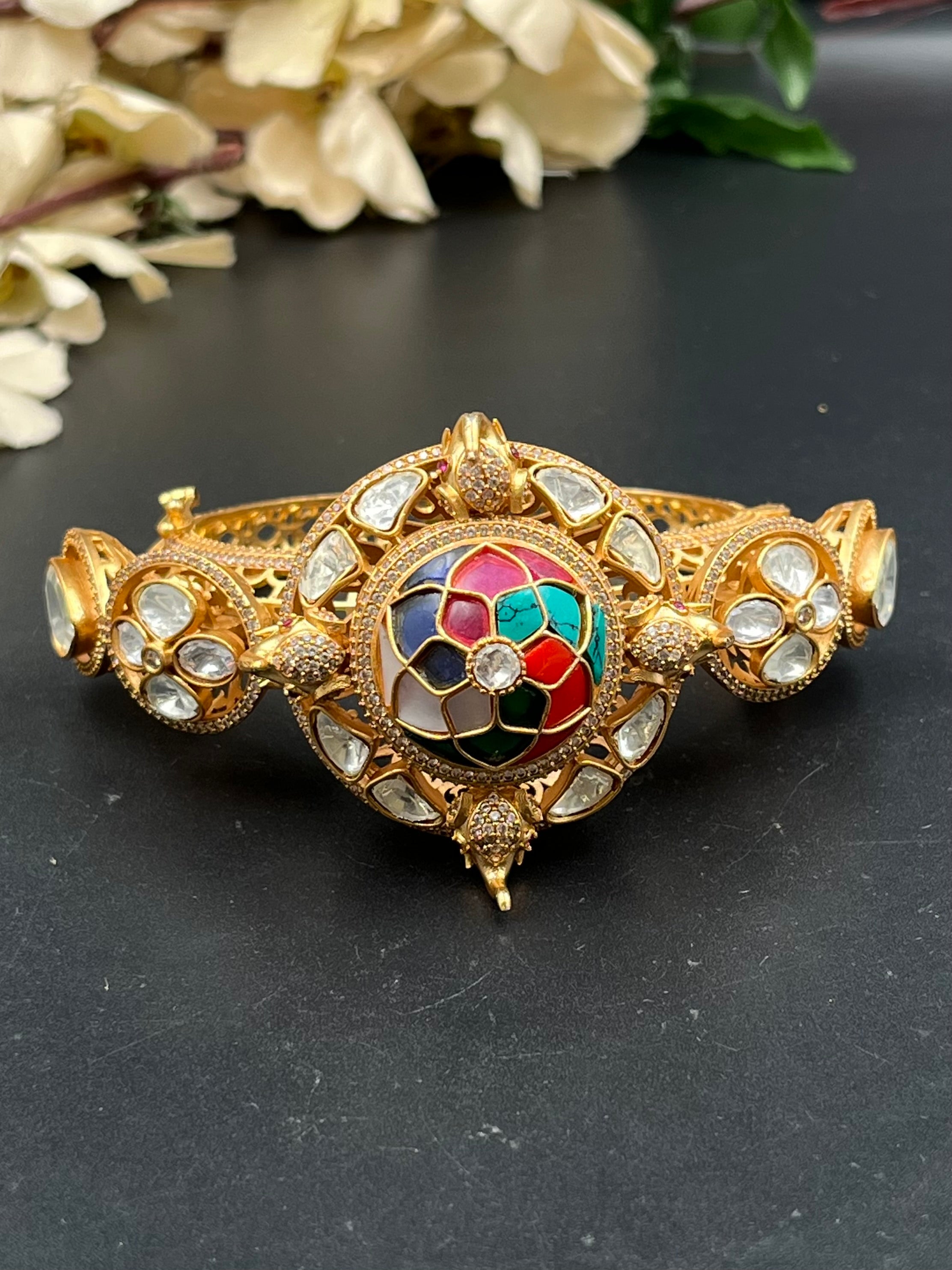 ISIYA BRACELET