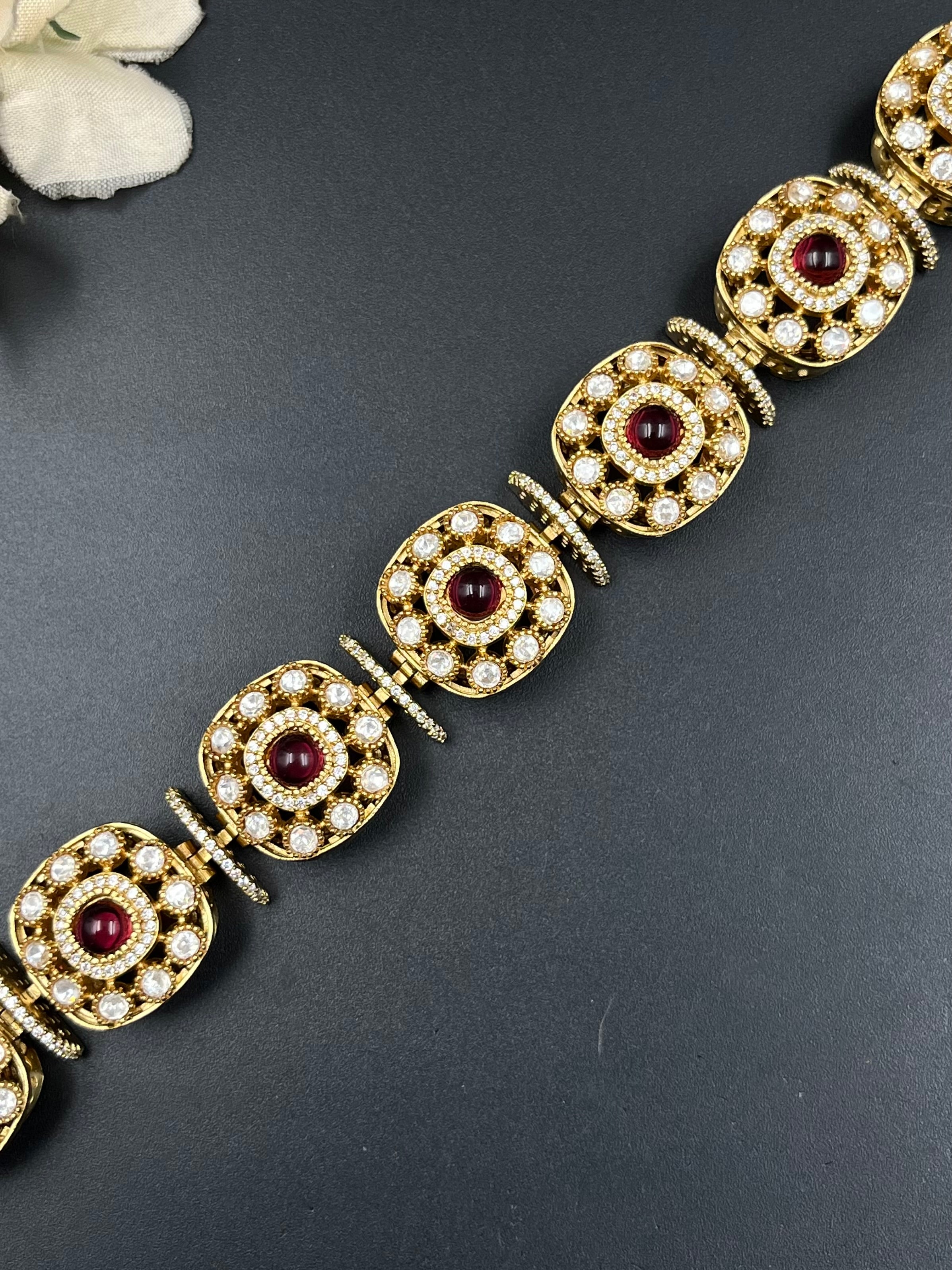 KIYANA BRACELET