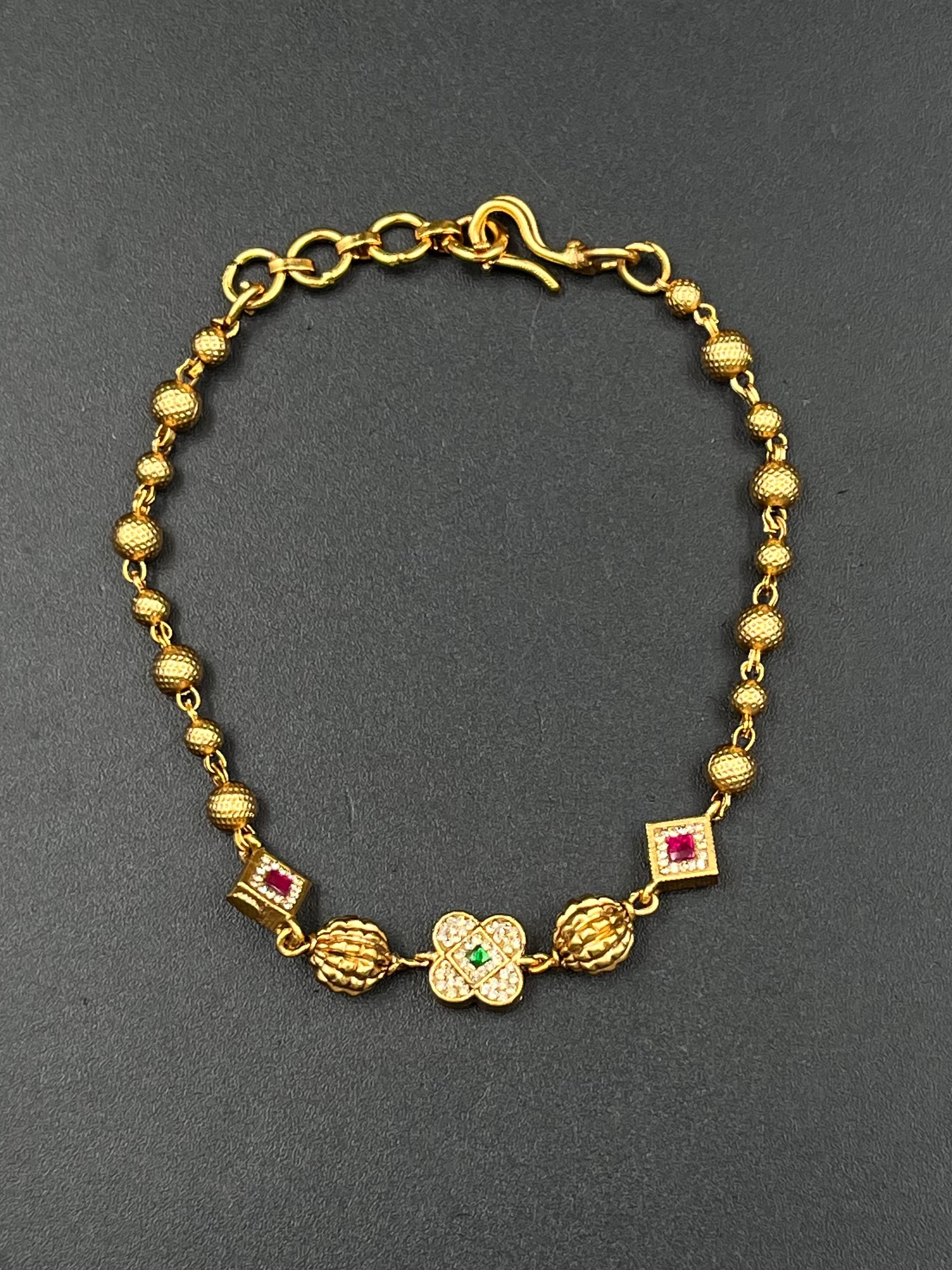 GIYAS BRACELET