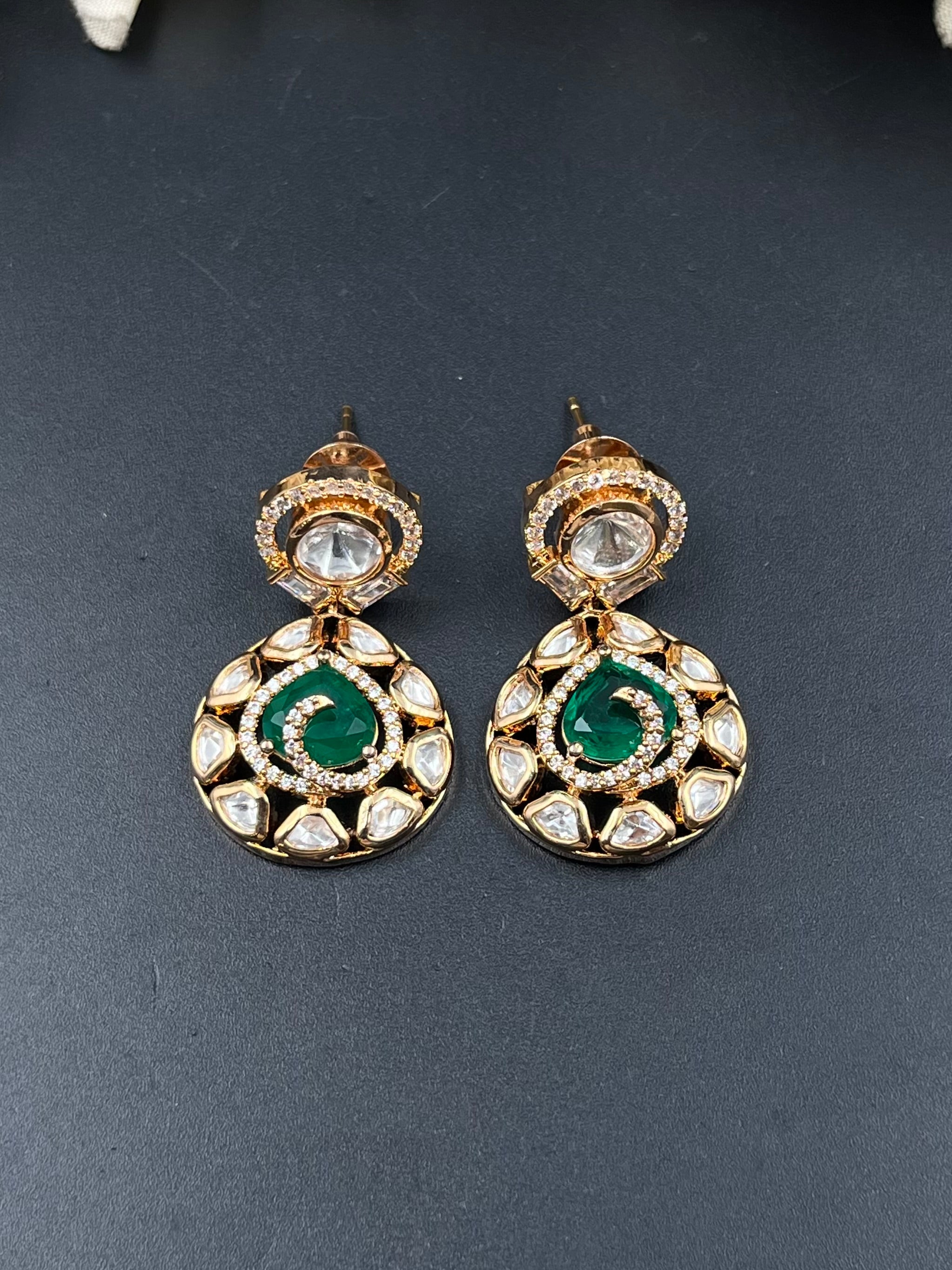 AYAT NECKLACE