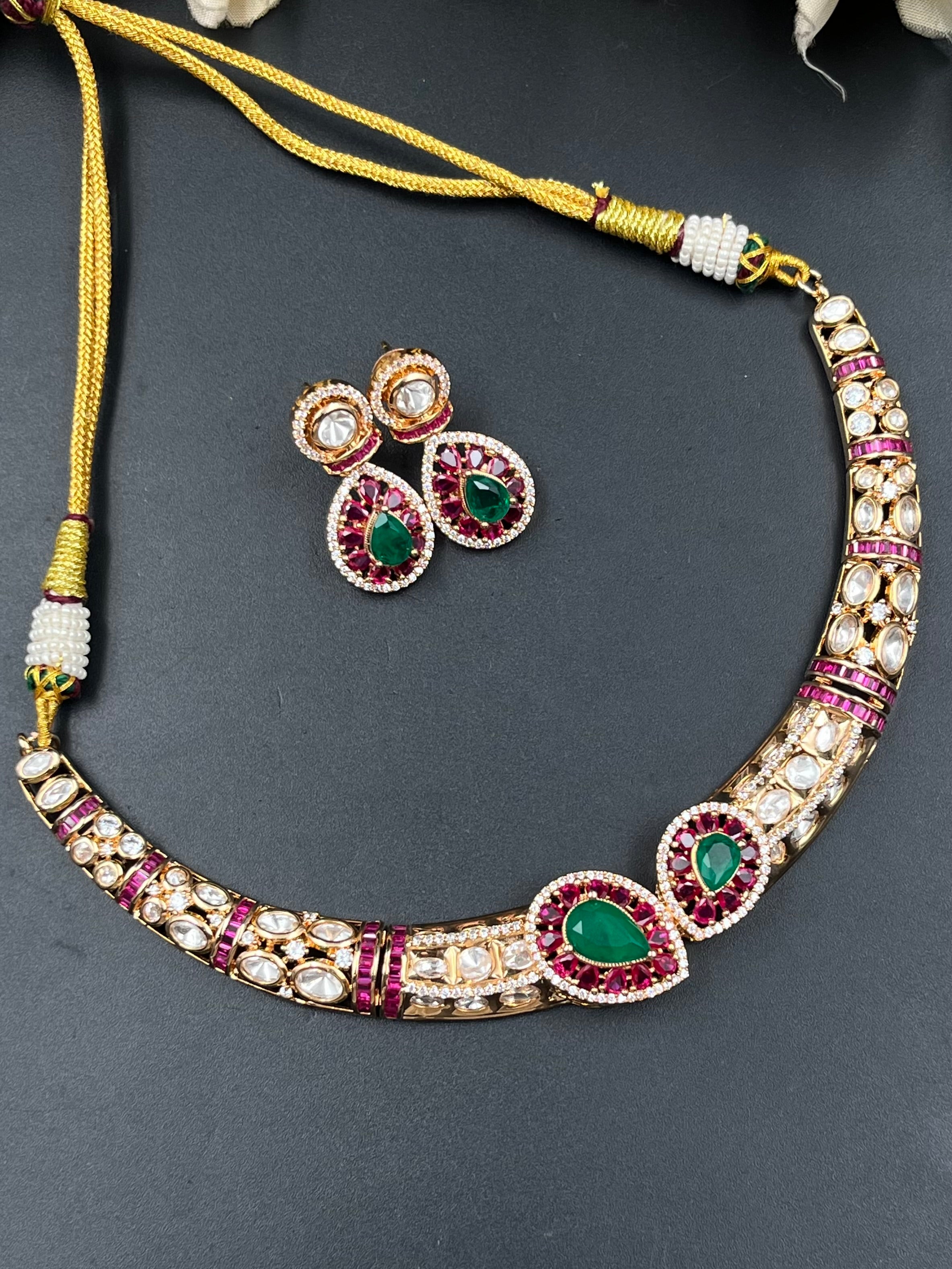 RUBINA NECKLACE
