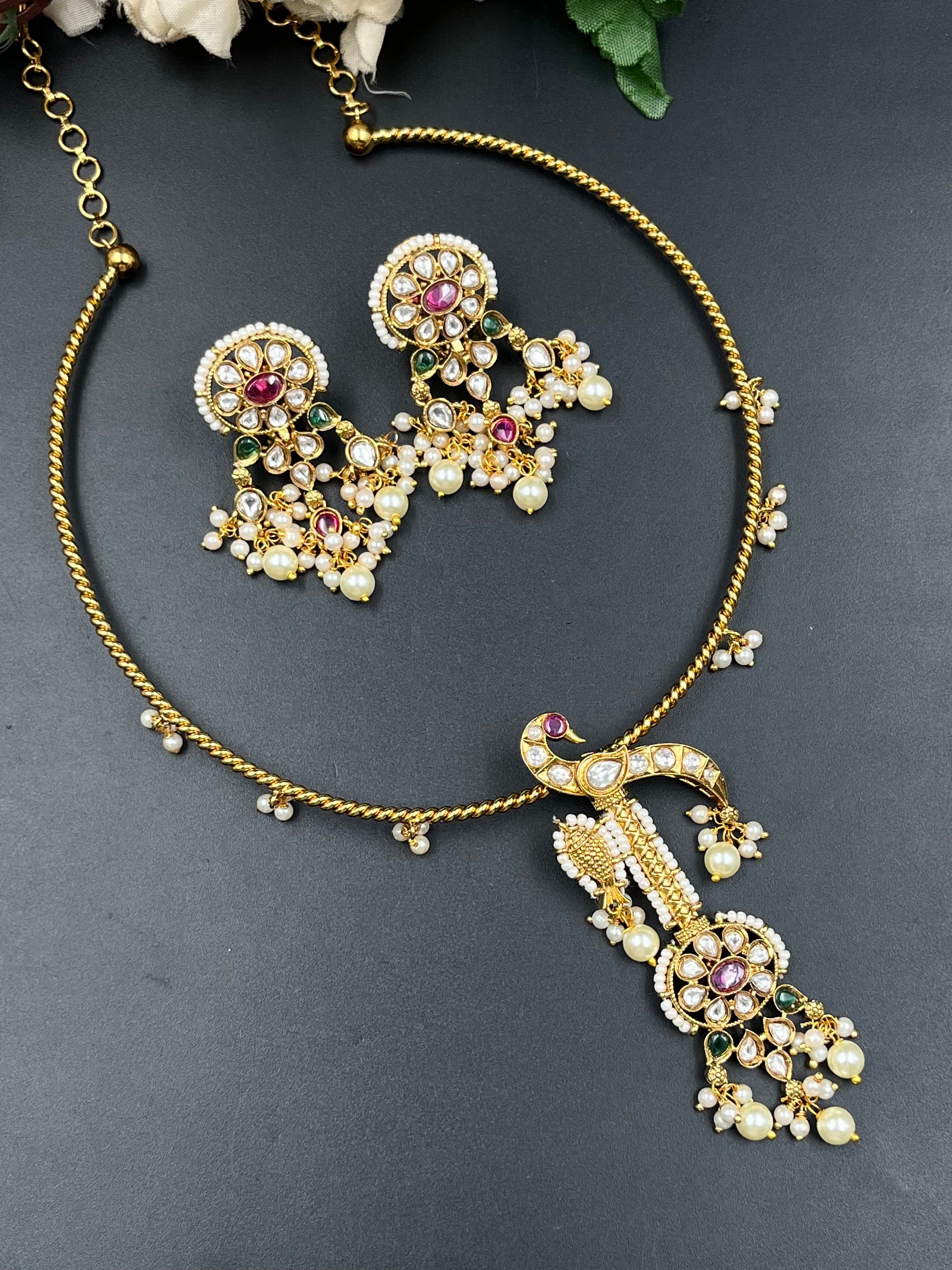 HIYAS NECKLACE
