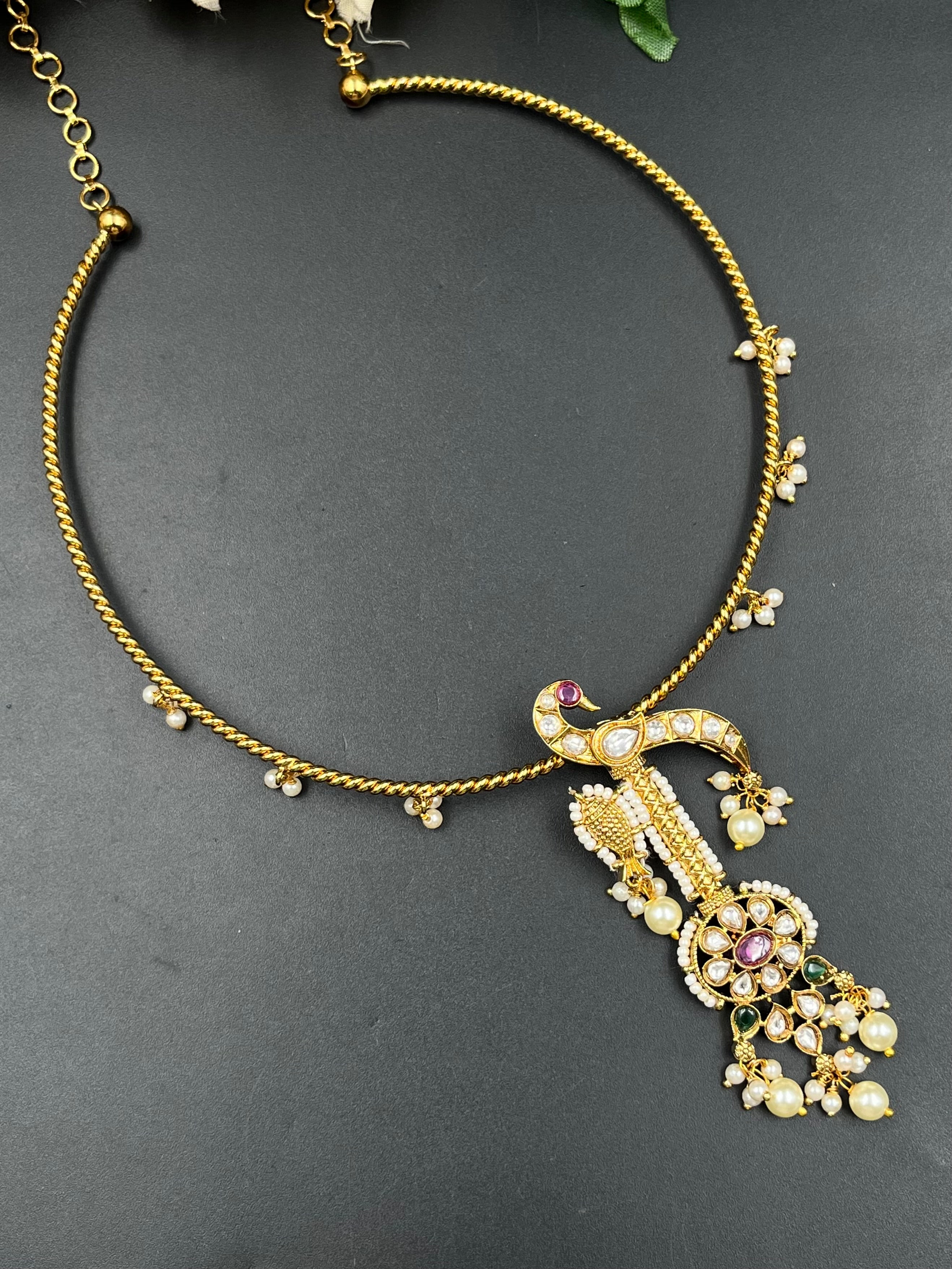 HIYAS NECKLACE