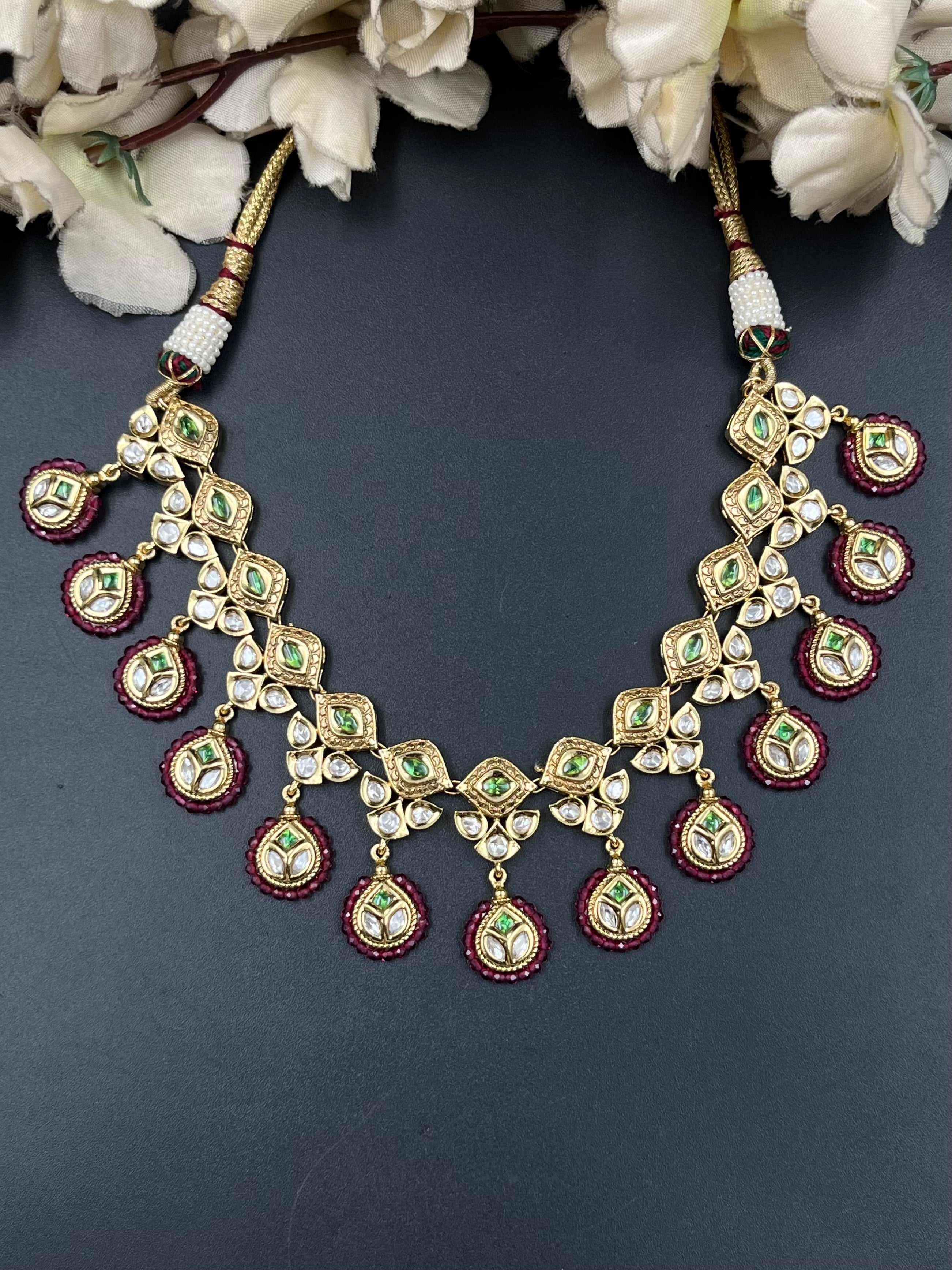 HIYA NECKLACE