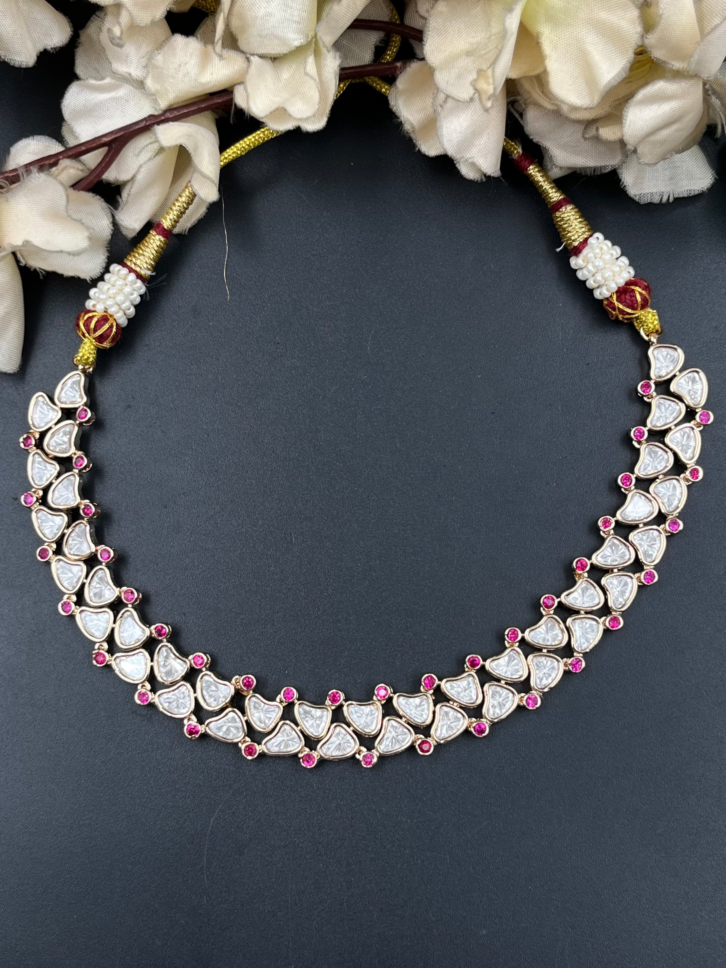 GIYA NECKLACE