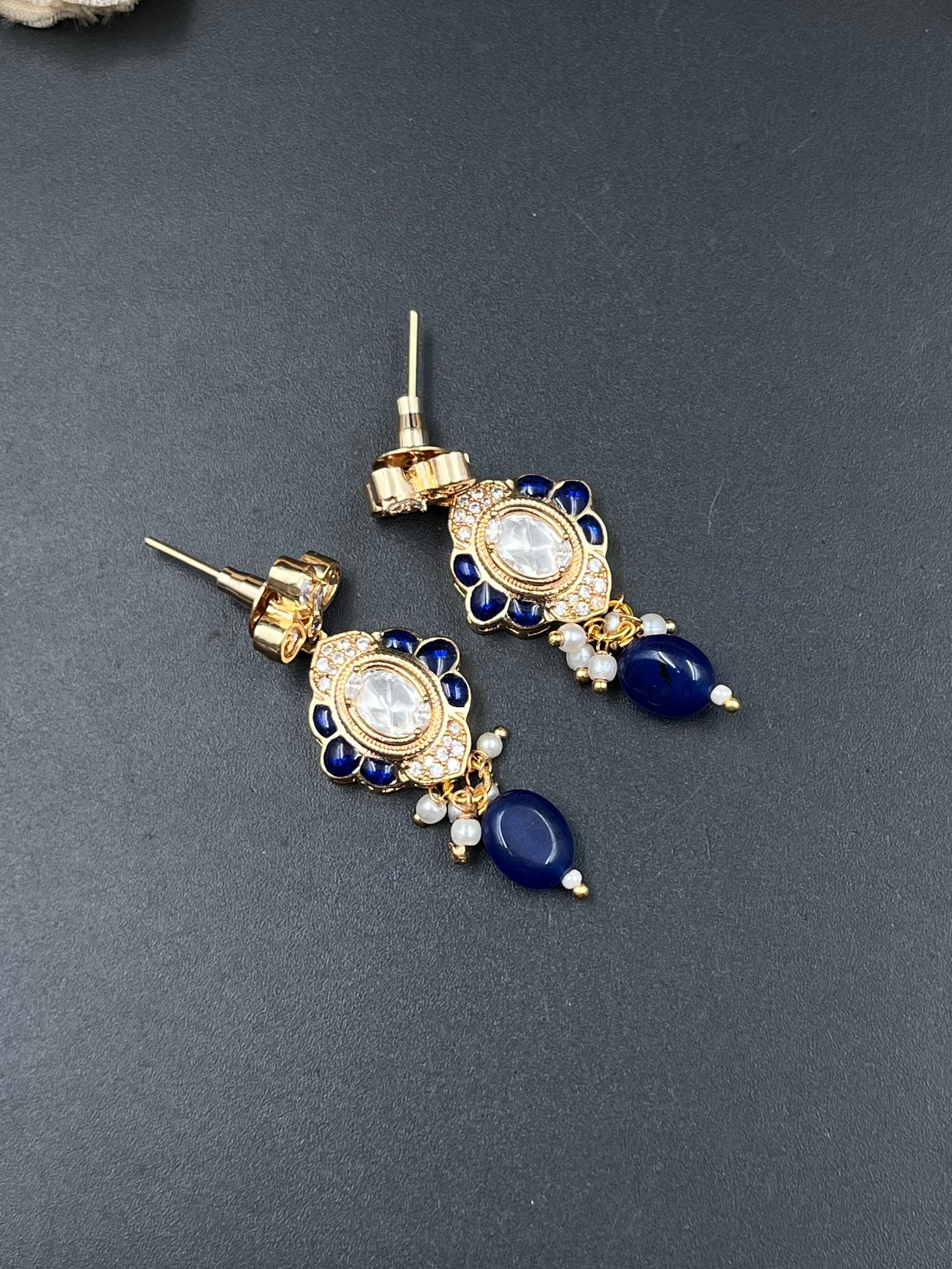 JIYAS NECKLACE