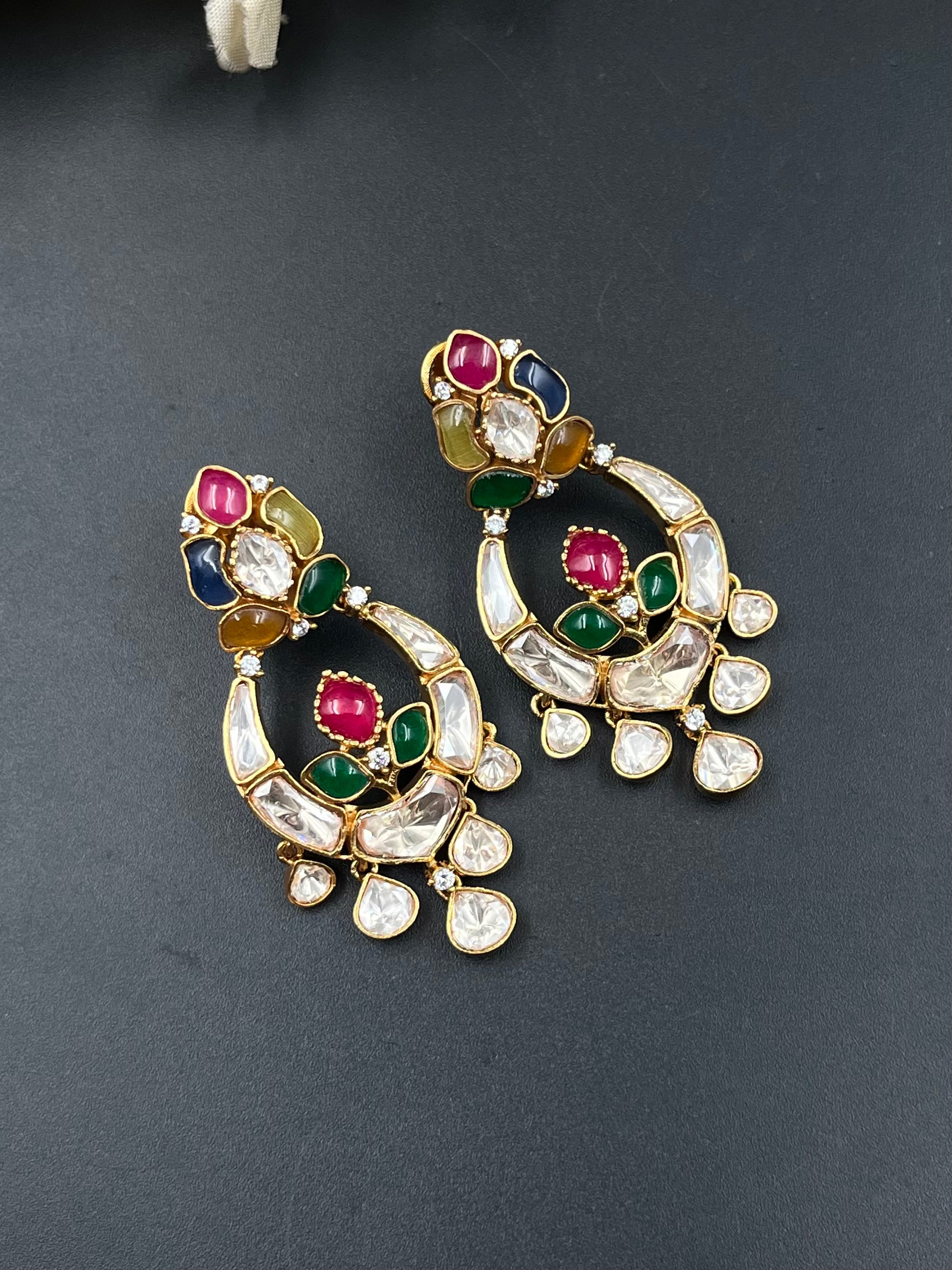 ONIV EARRING