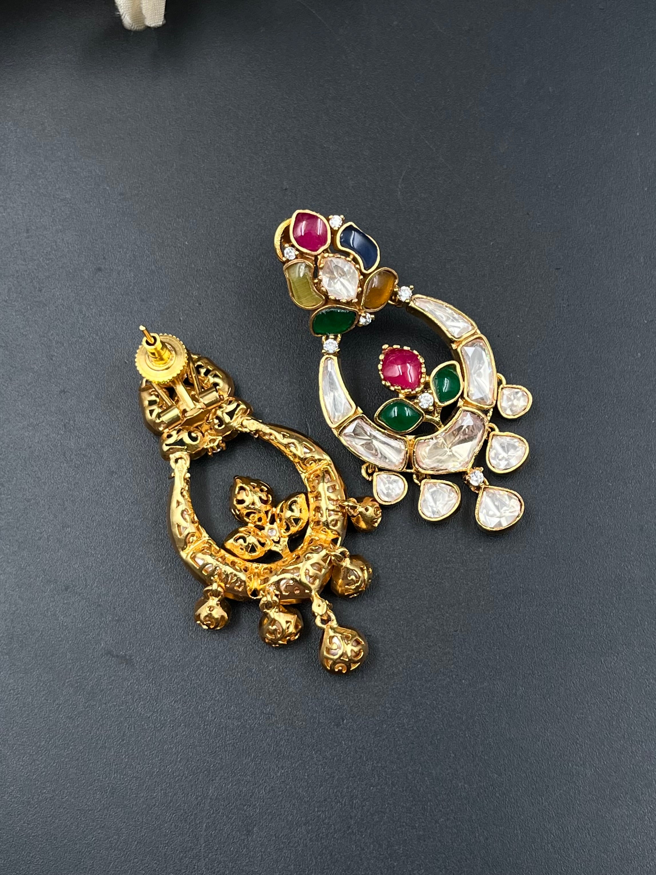 ONIV EARRING
