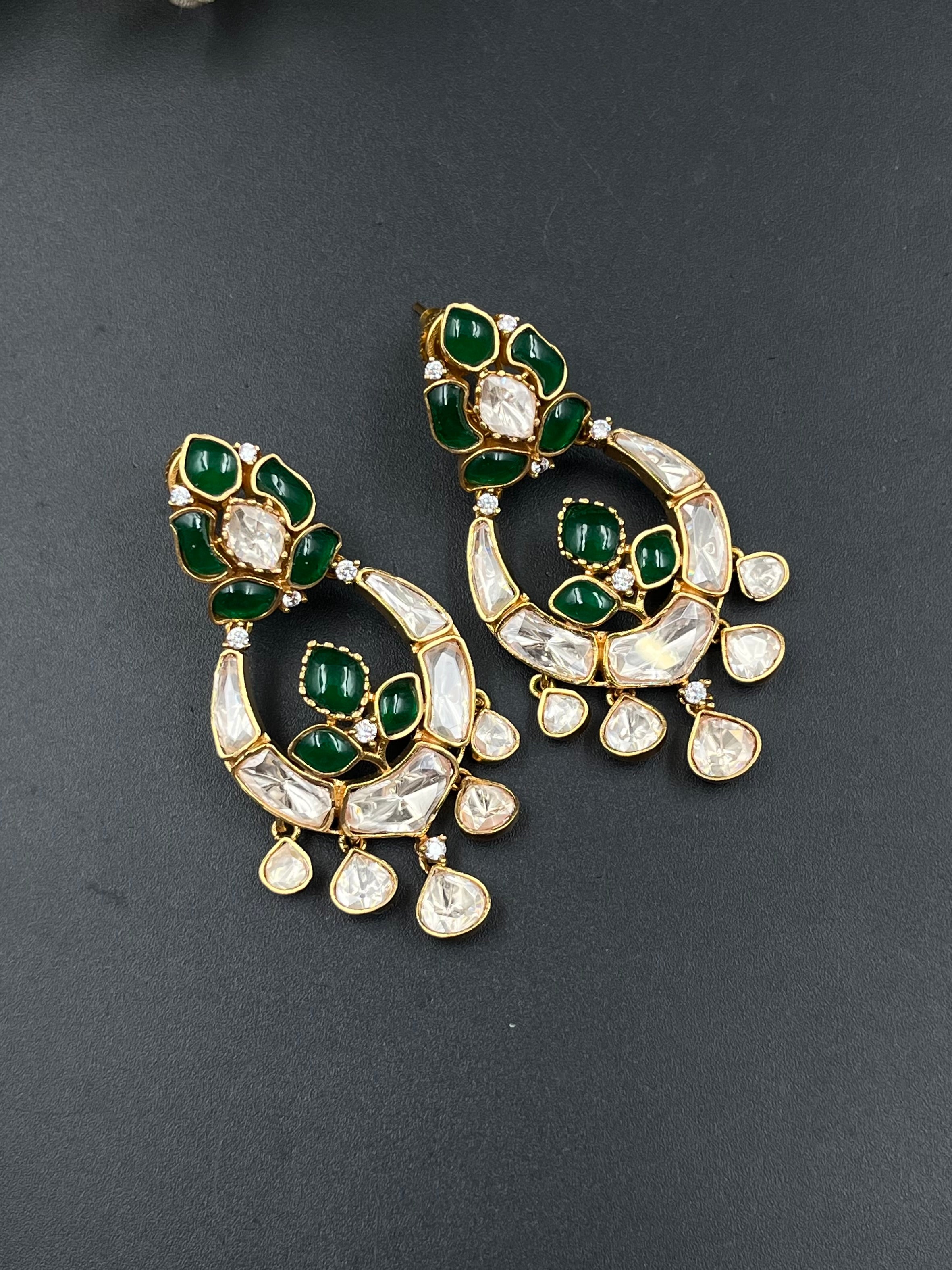 ONIV EARRING