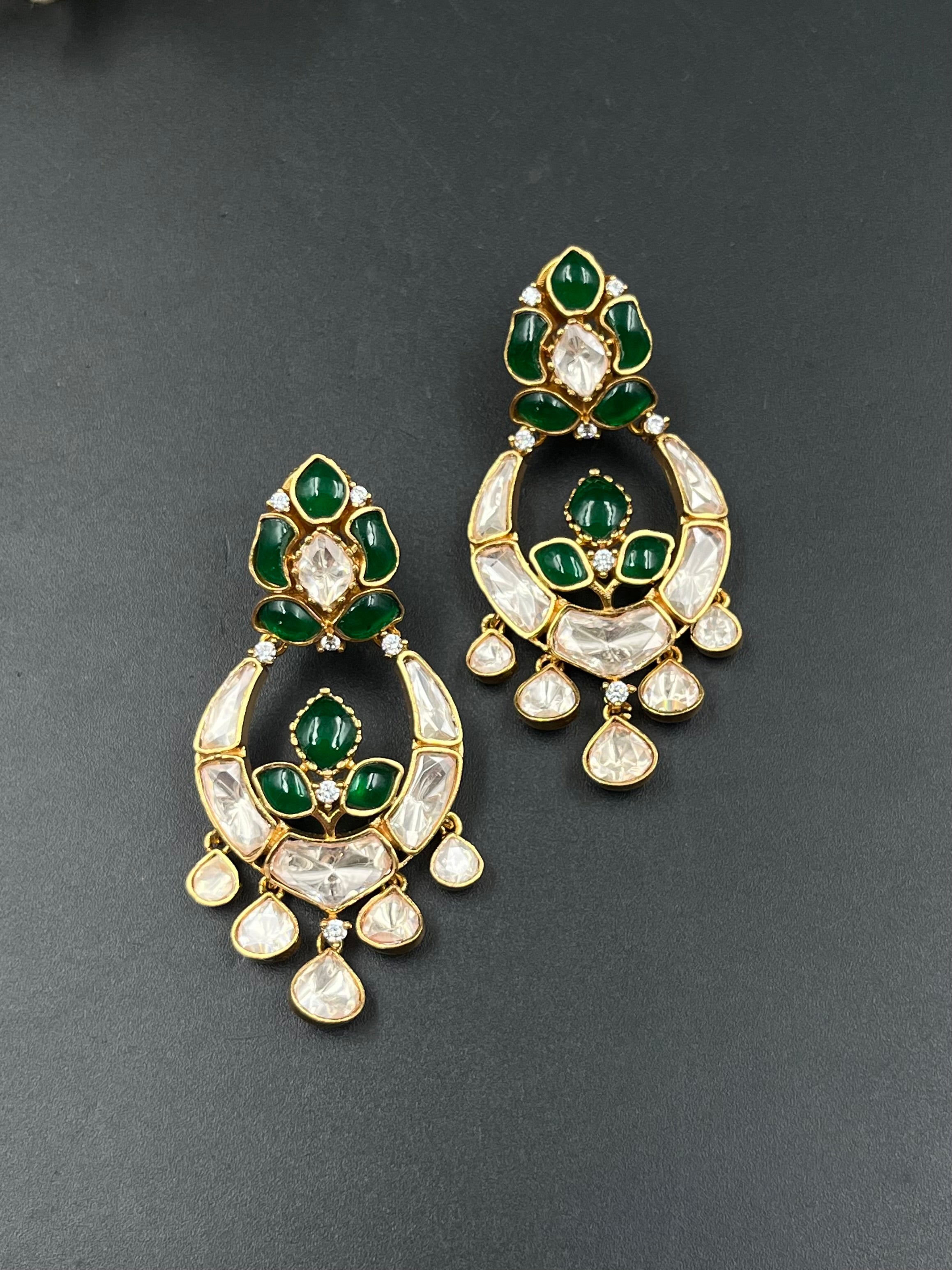ONIV EARRING
