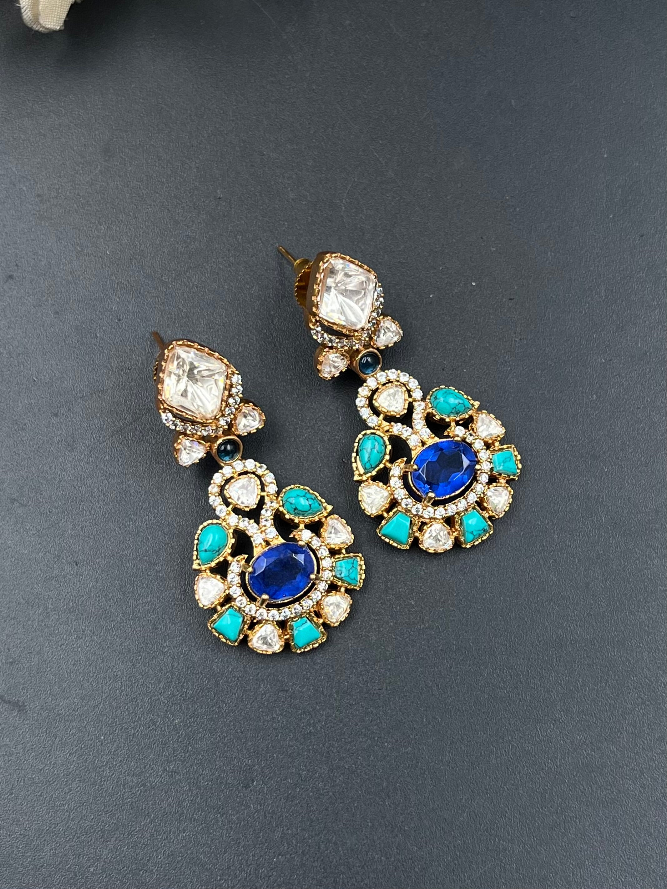 ANYA EARRING