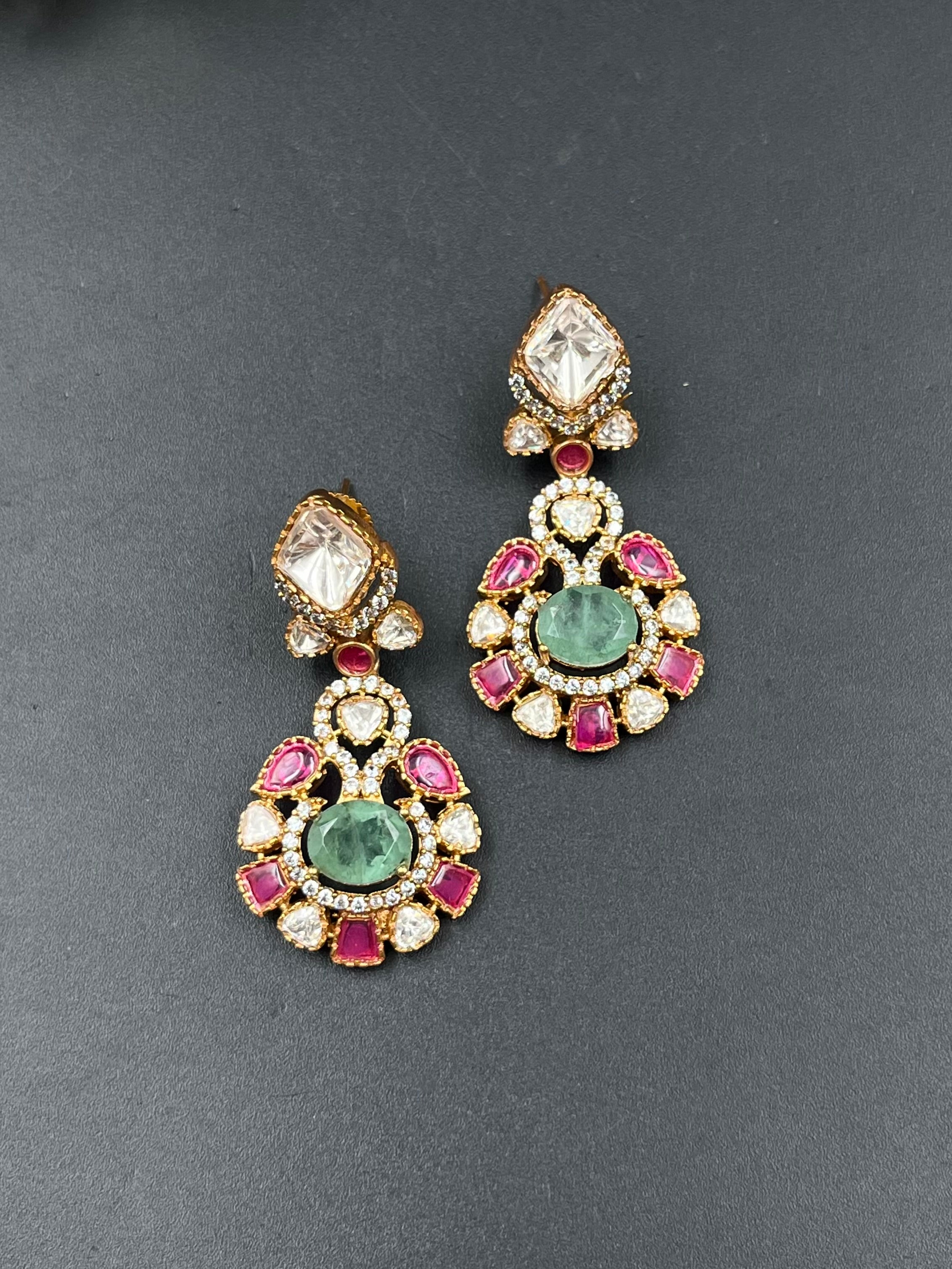 ANYA EARRING