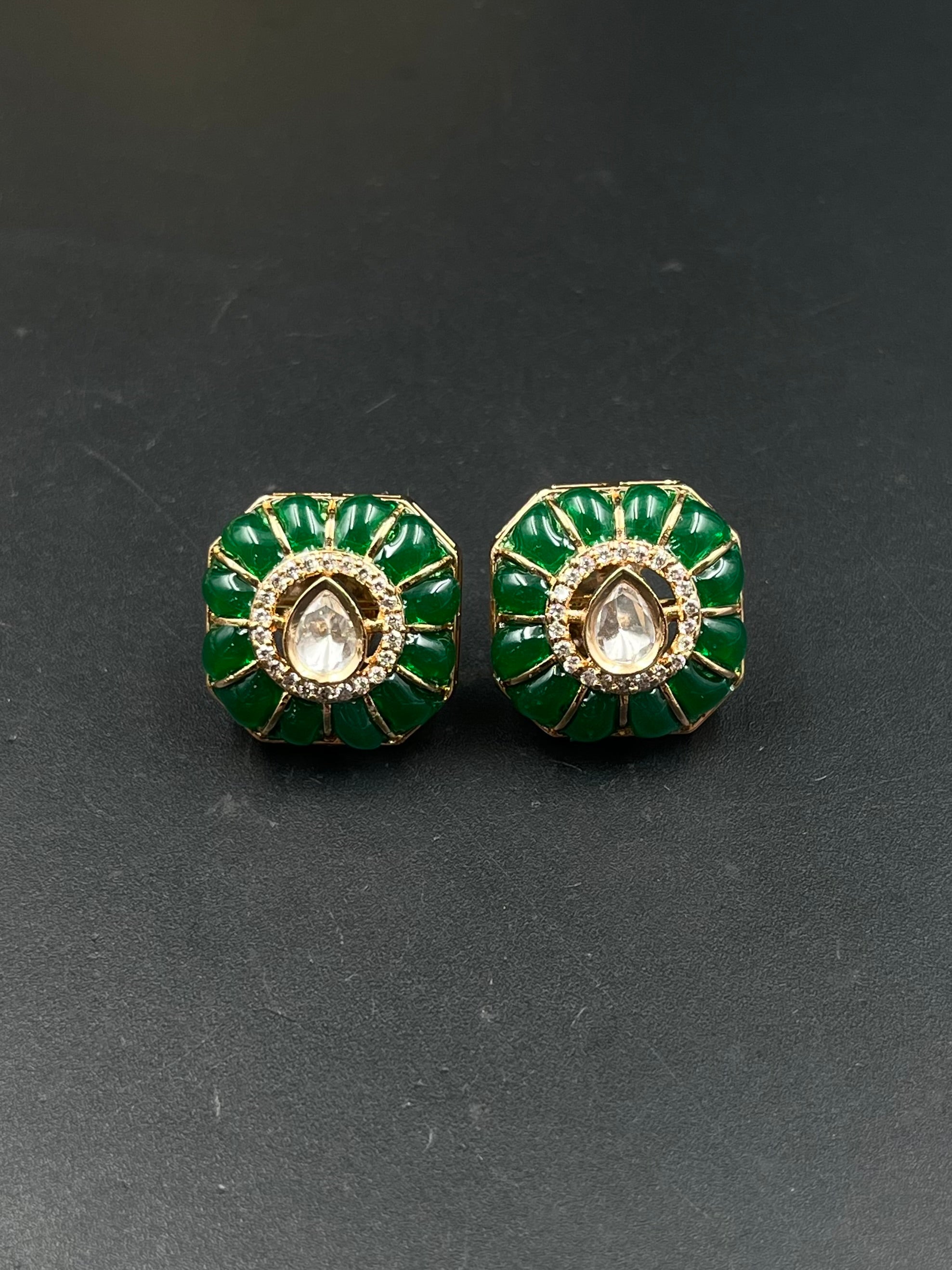 RADWA EARRING