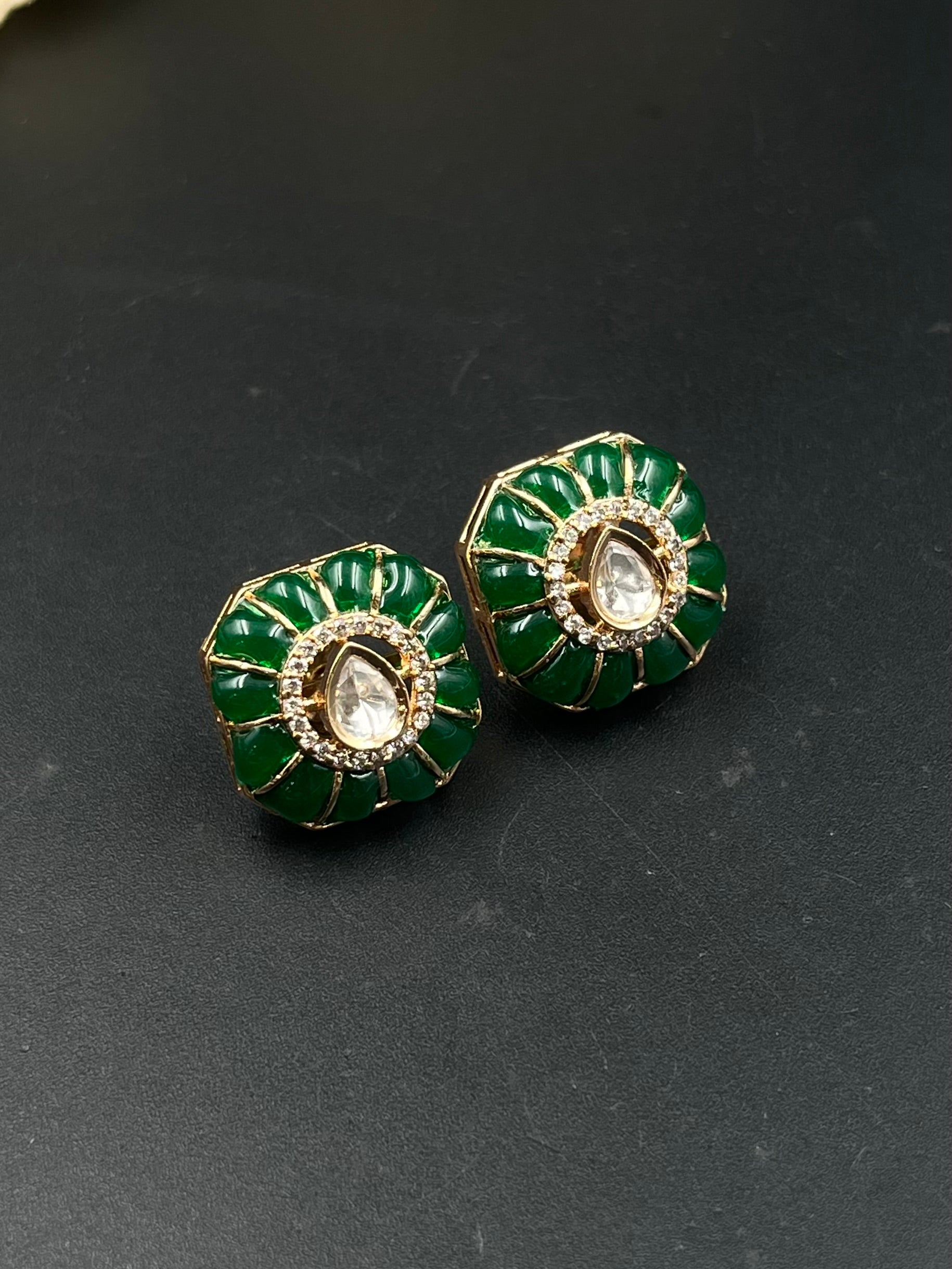 RADWA EARRING