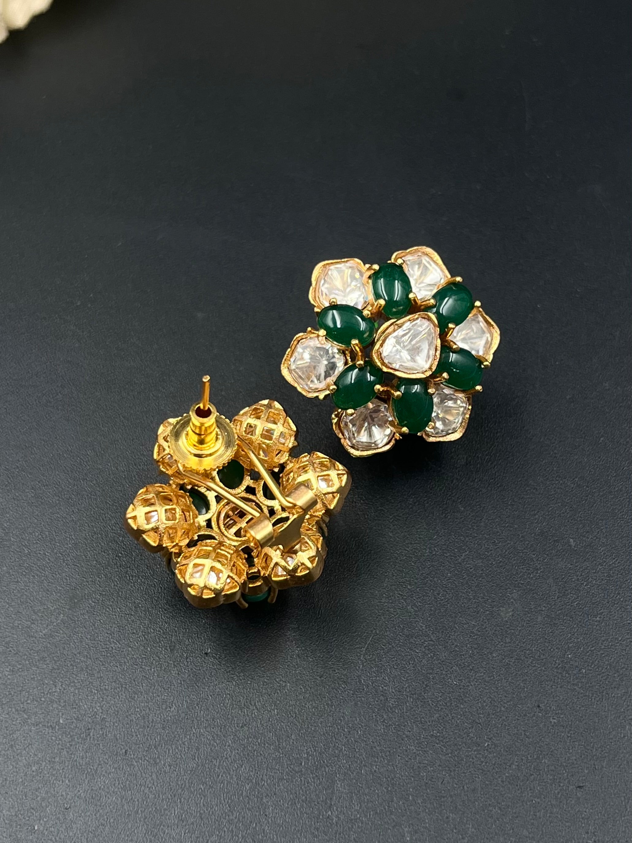 REEHA EARRING