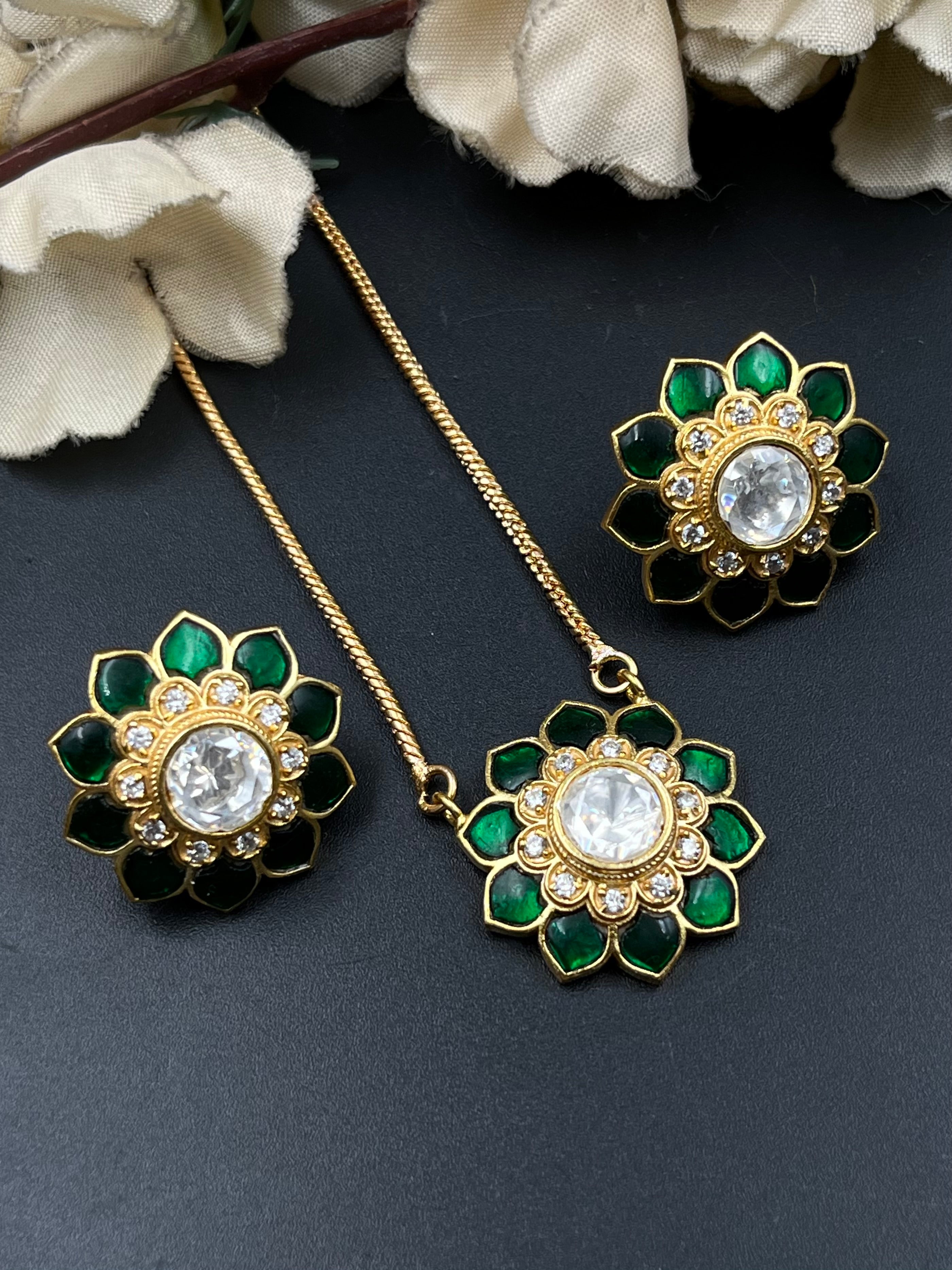 LAILA PENDANT