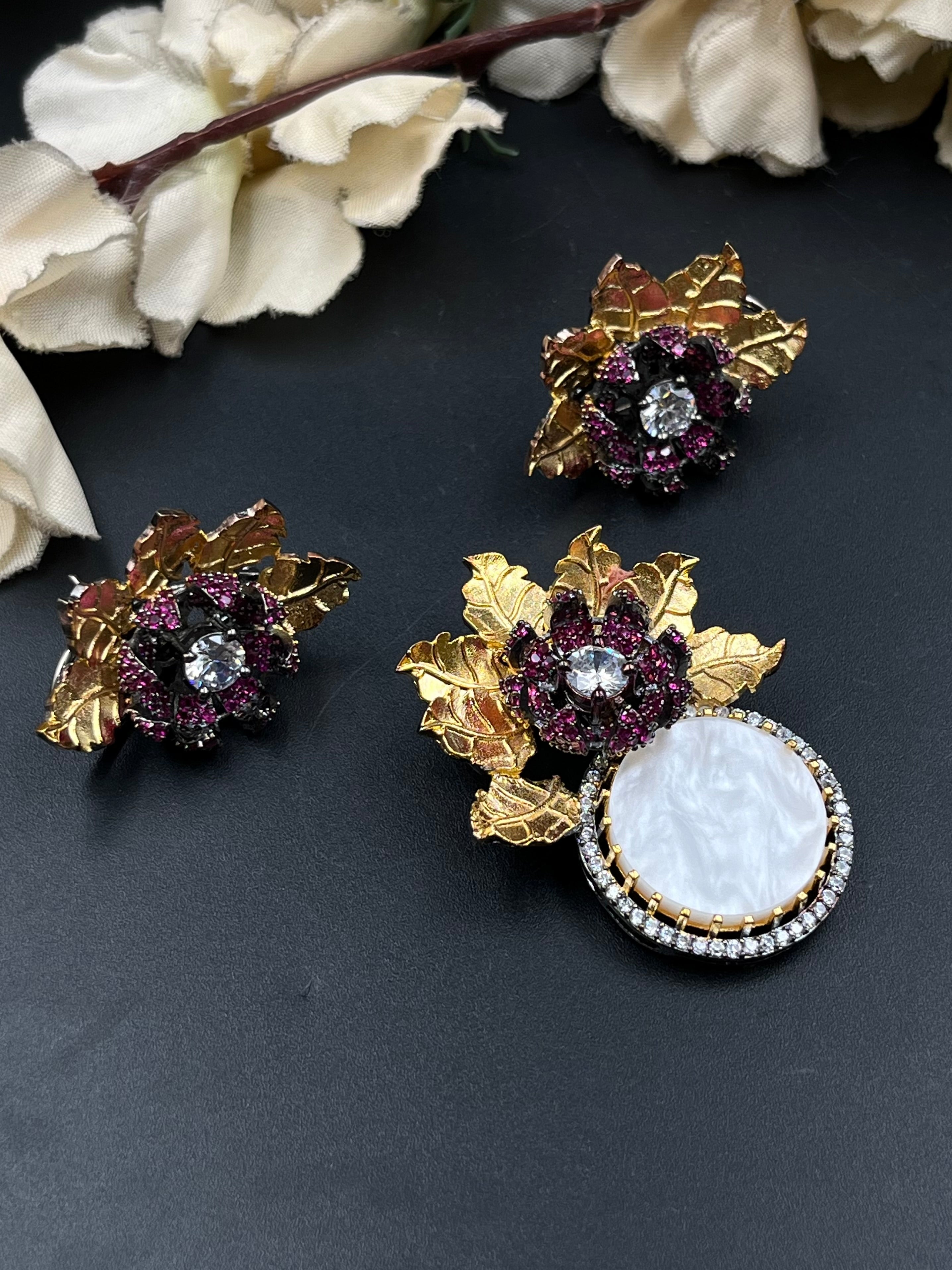 FALAK PENDANT