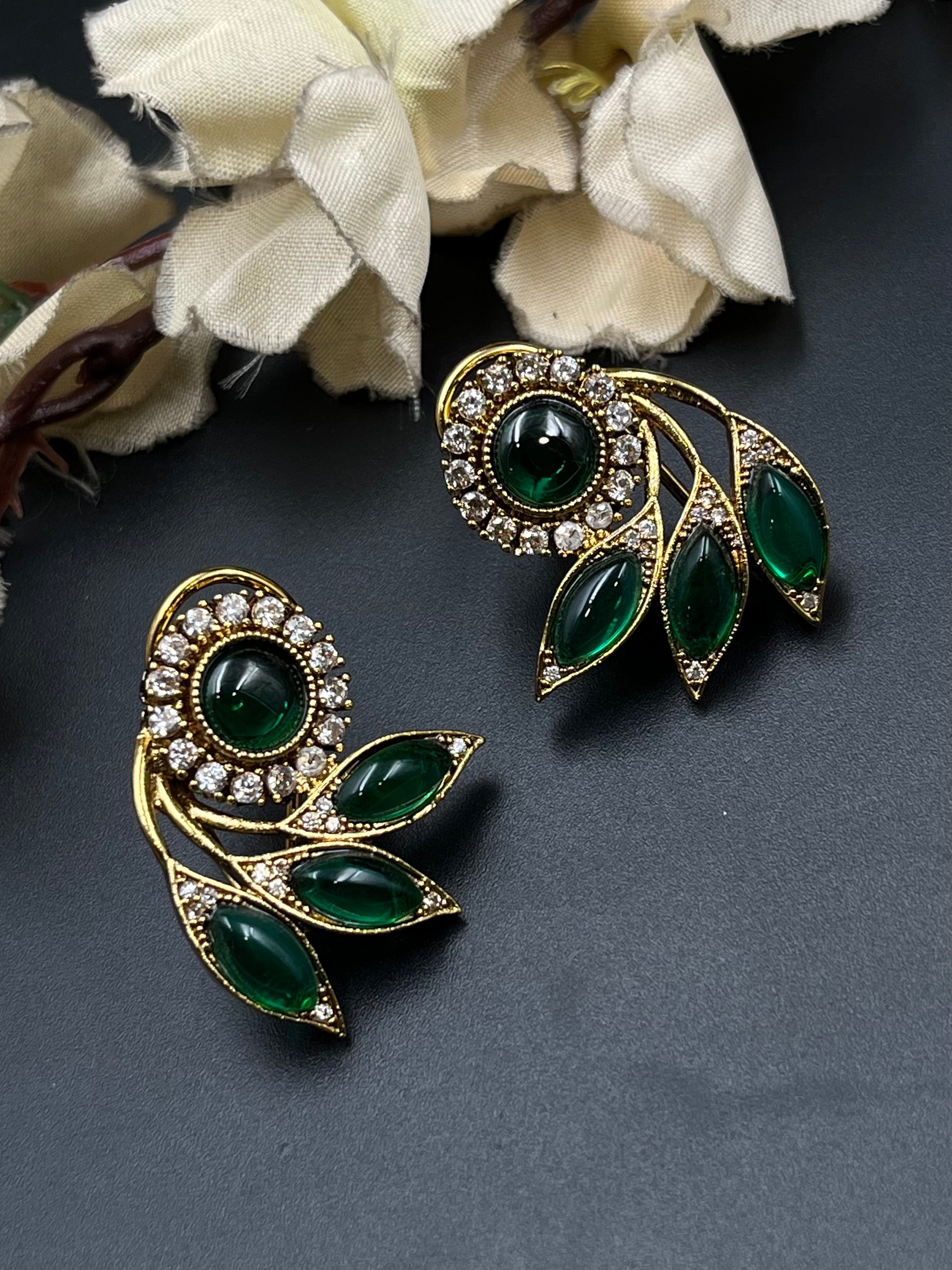 PEGAH PENDANT