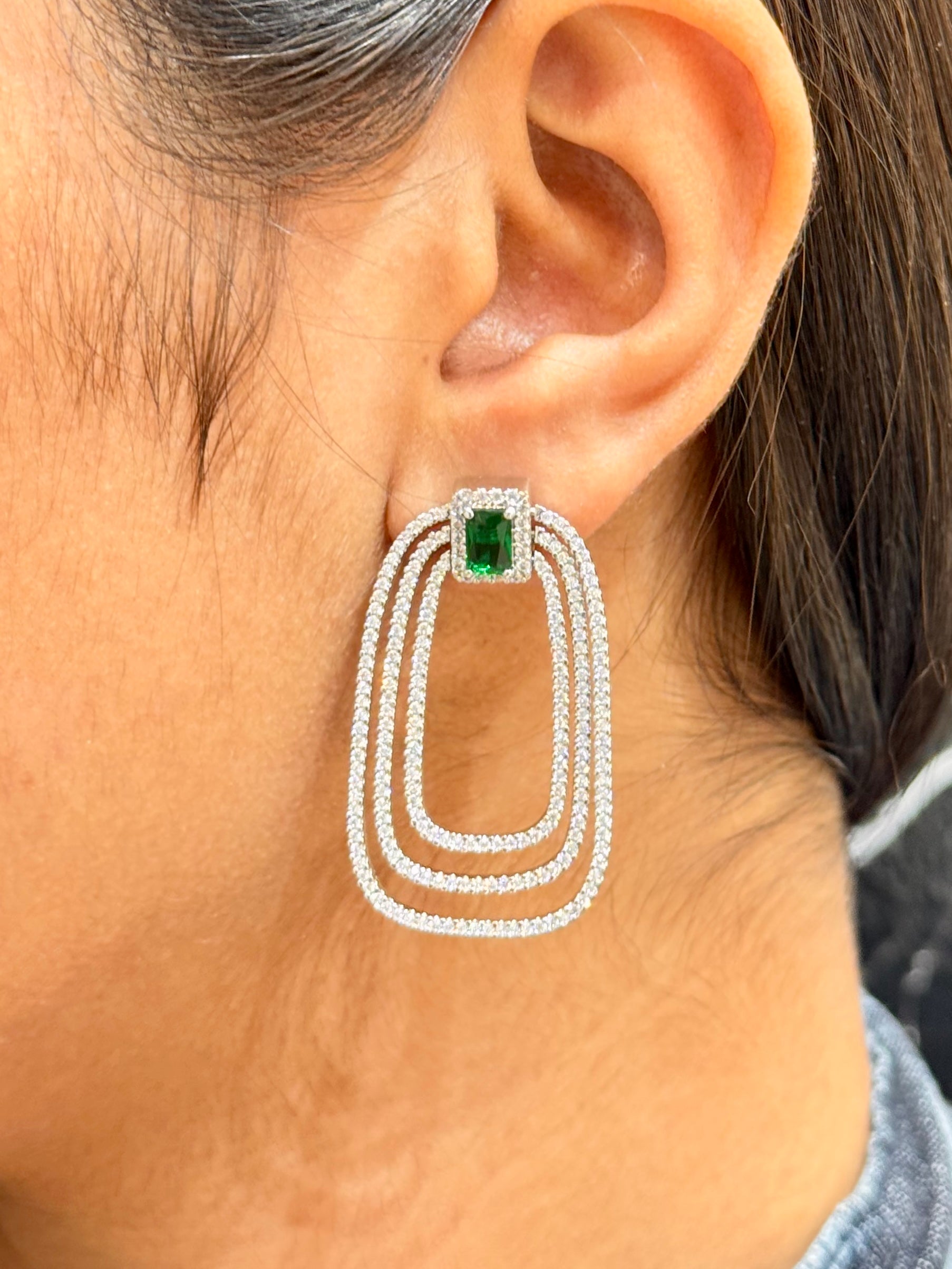 SAIRA EARRING