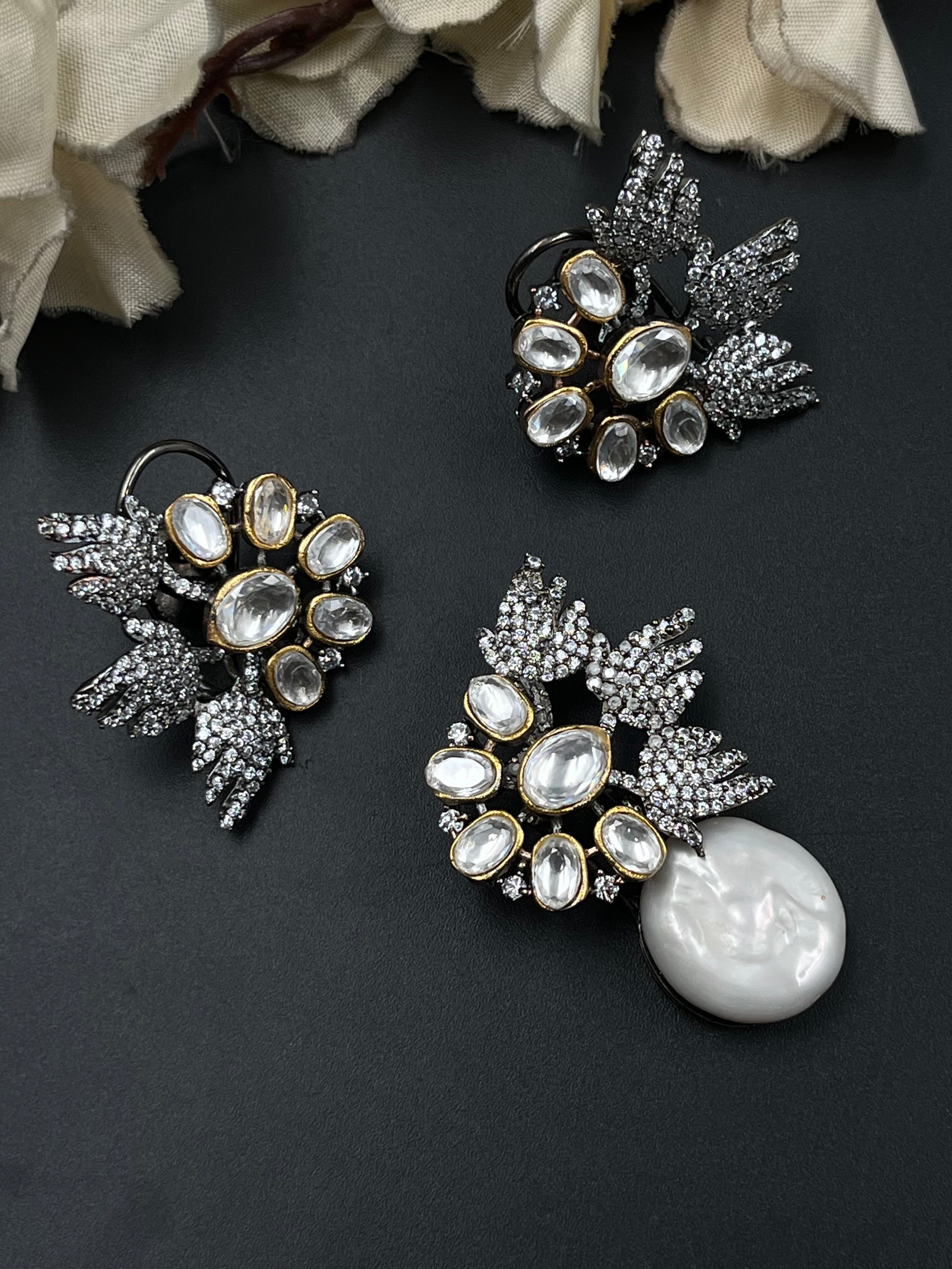 AFRA PENDANT