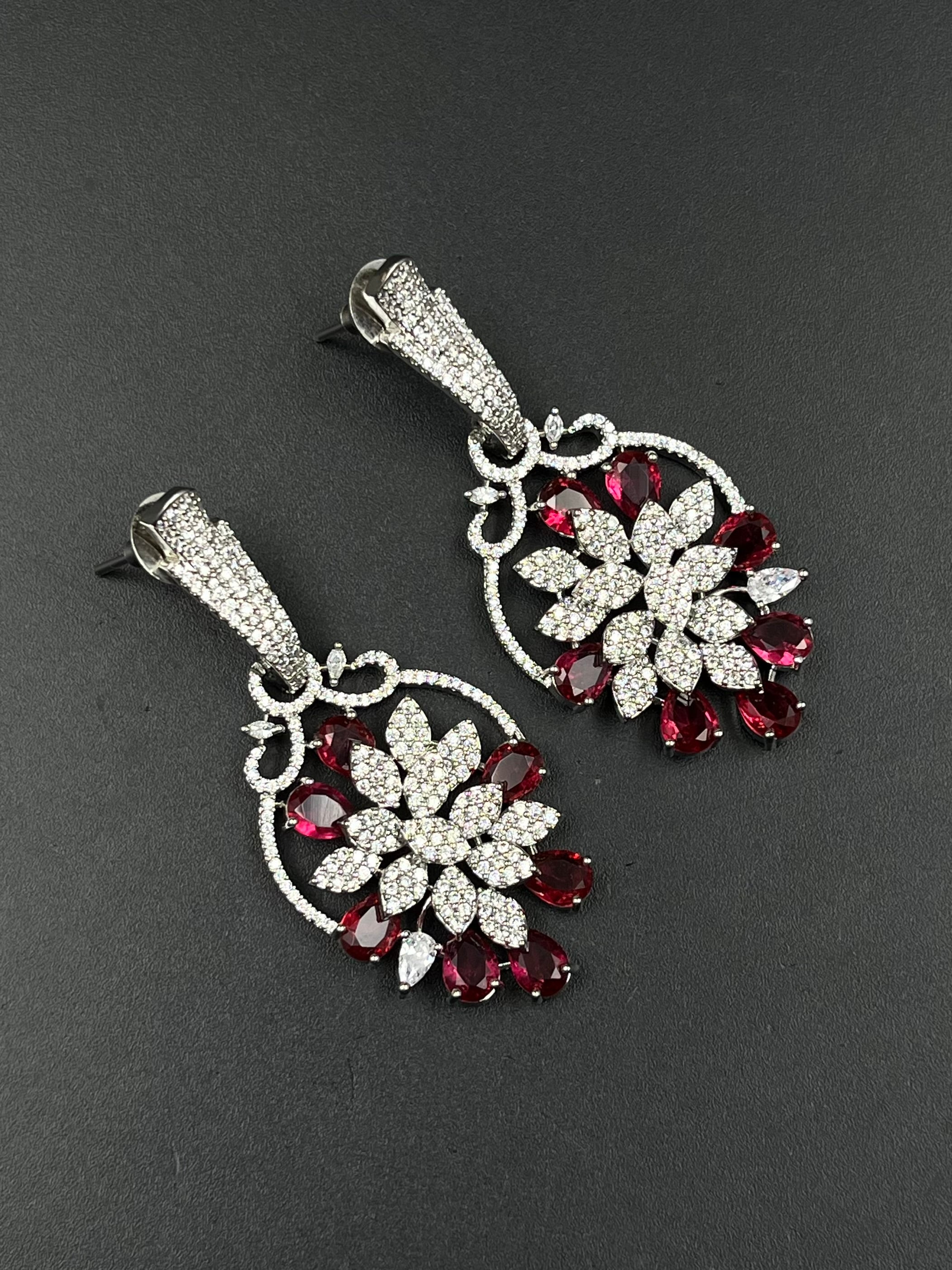 TALA EARRING