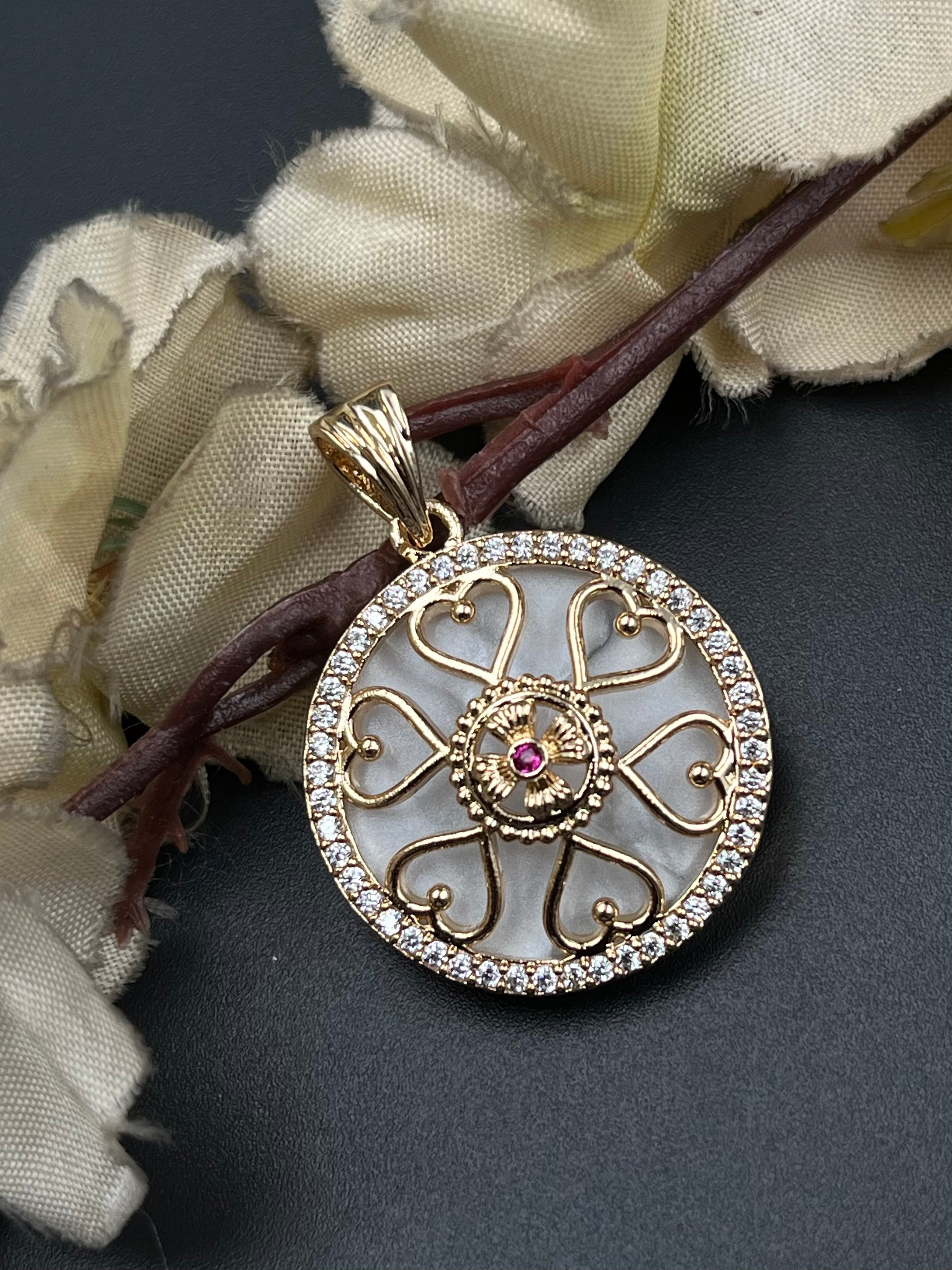 ZIMAL PENDANT