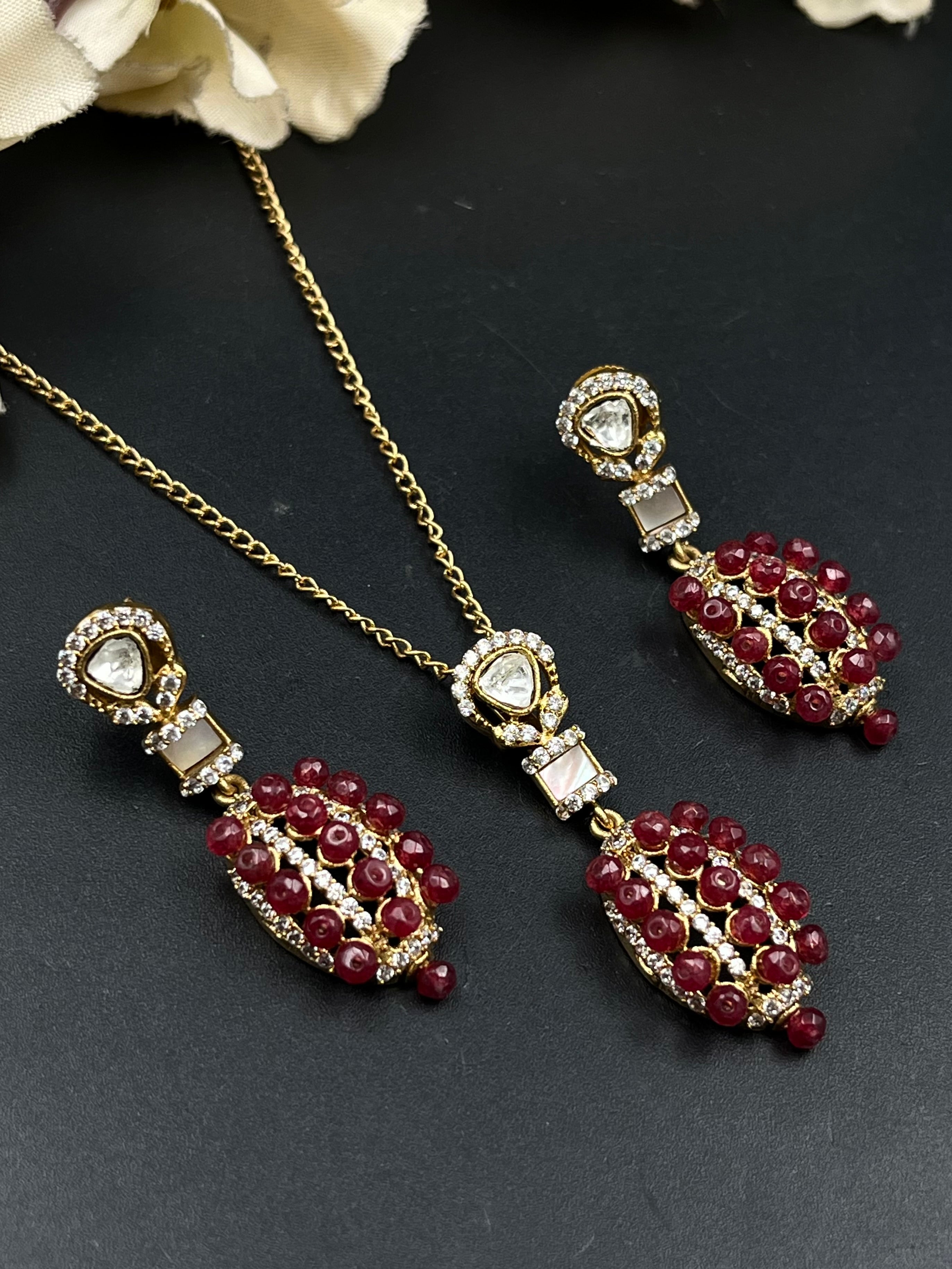 PIYA PENDANT