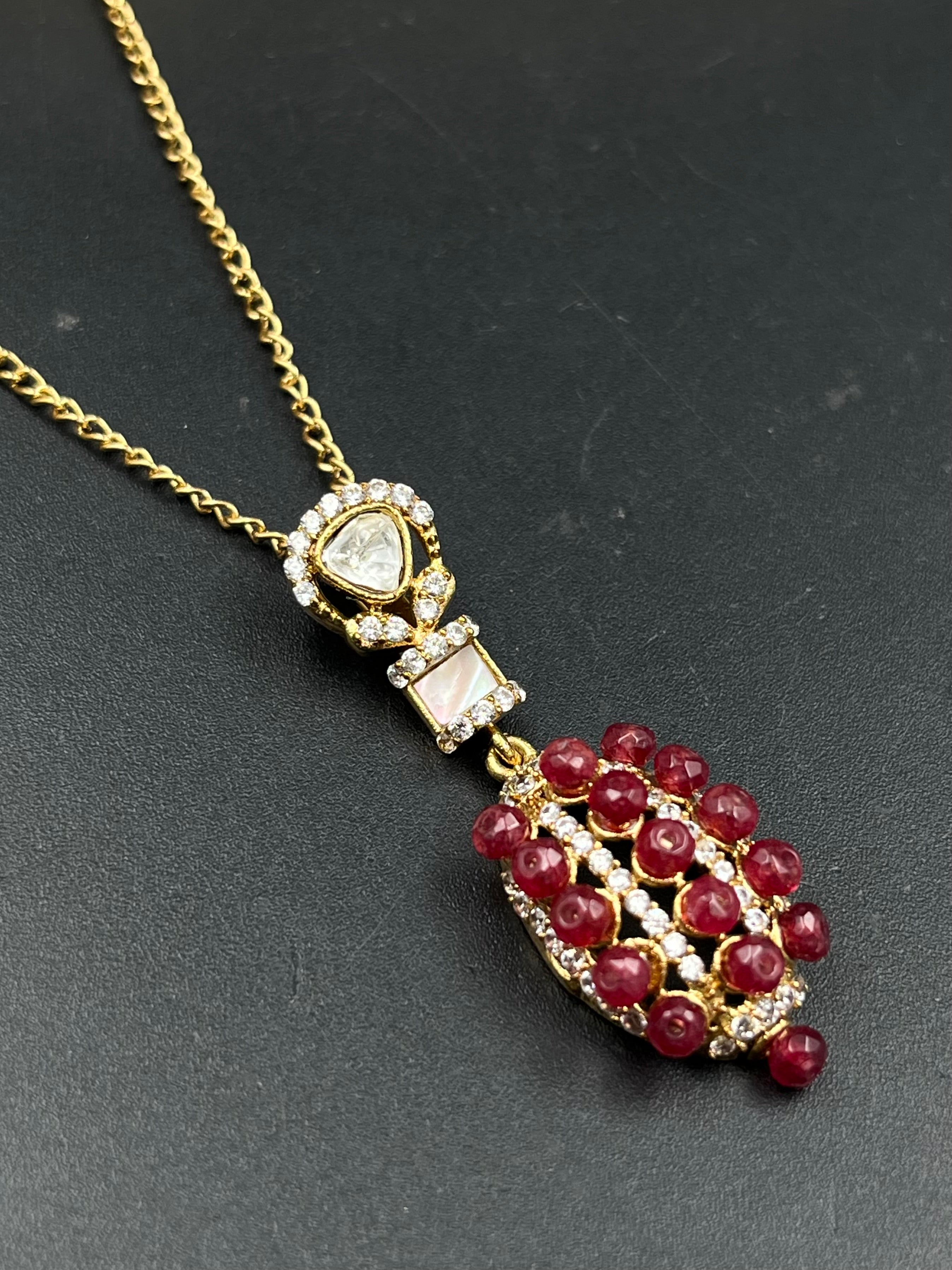 PIYA PENDANT