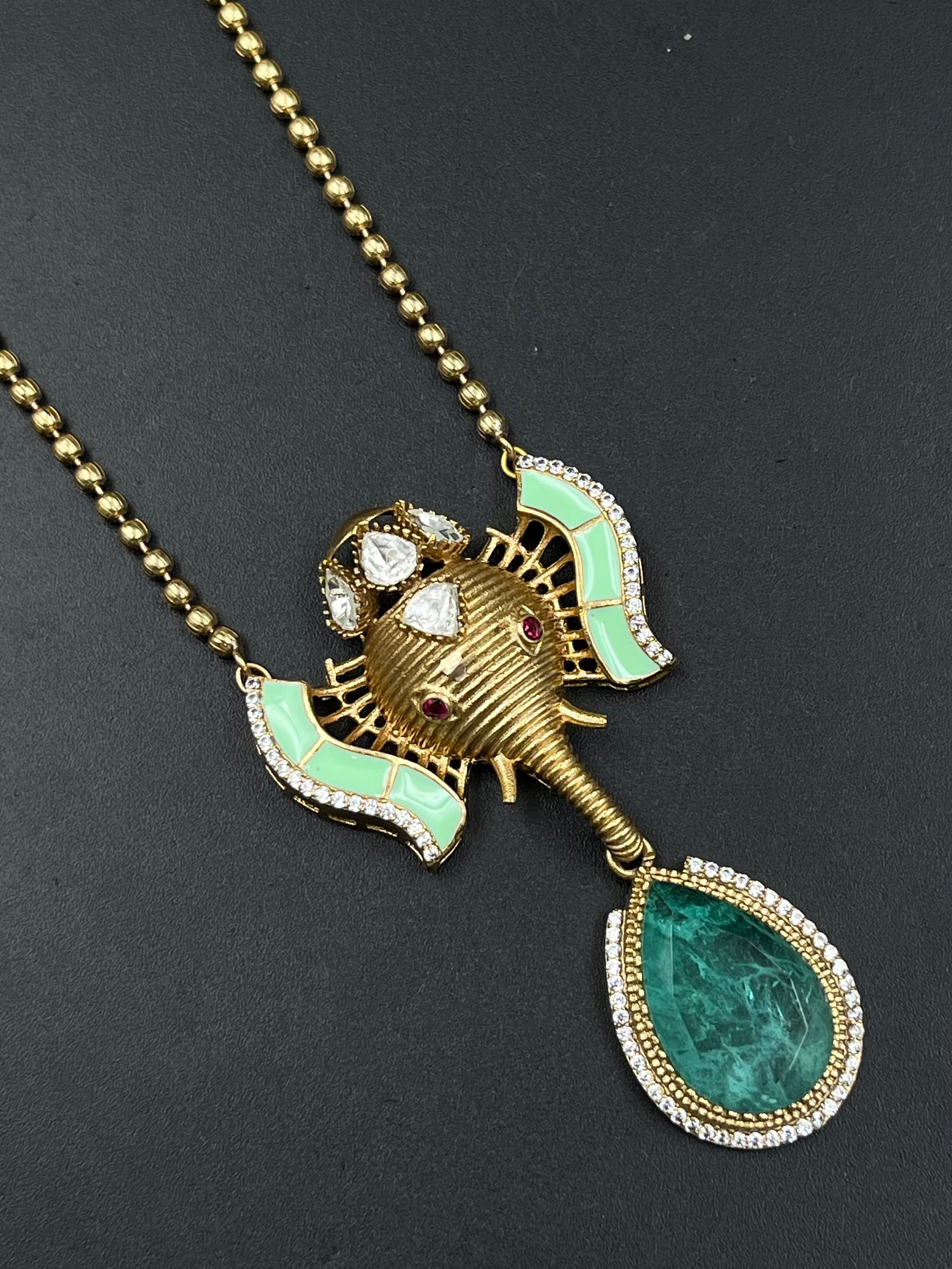 RIYA PENDANT