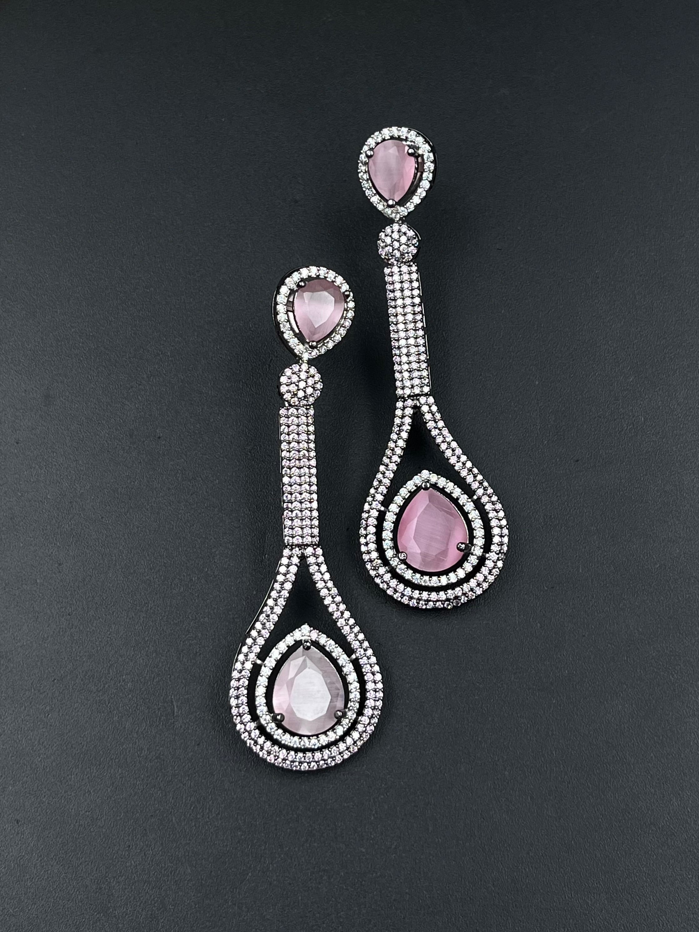 EIYA EARRING