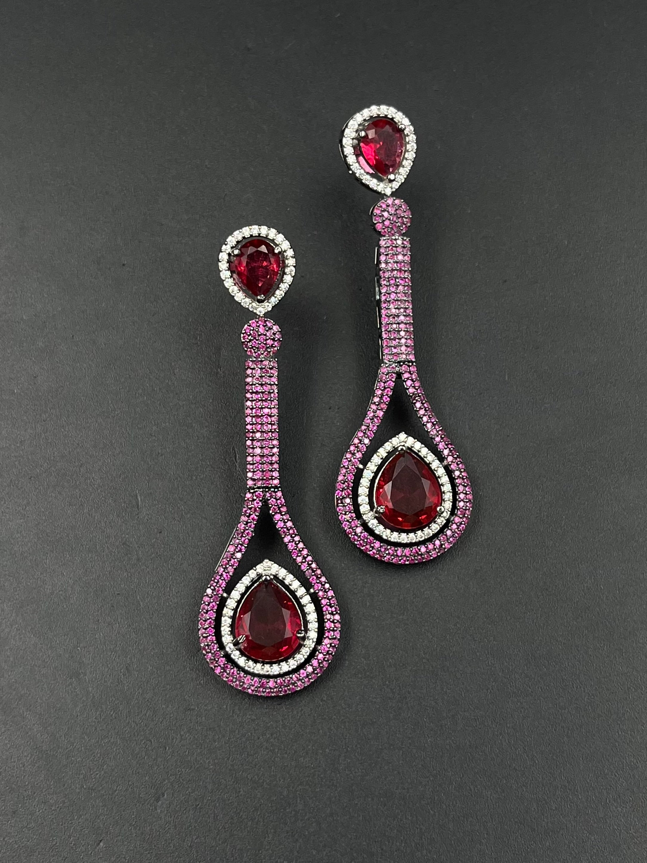 EIYA EARRING