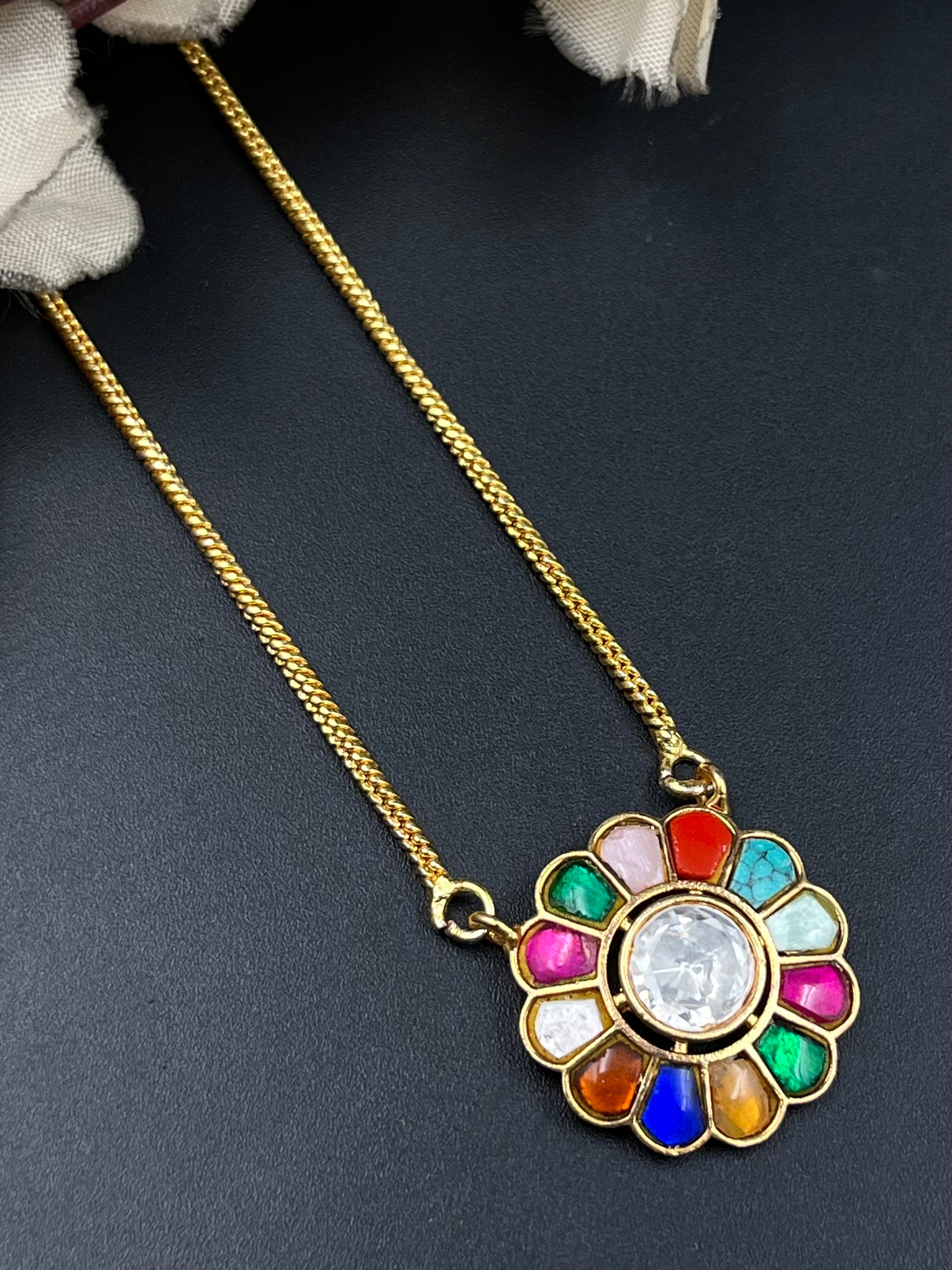 BIYA PENDANT
