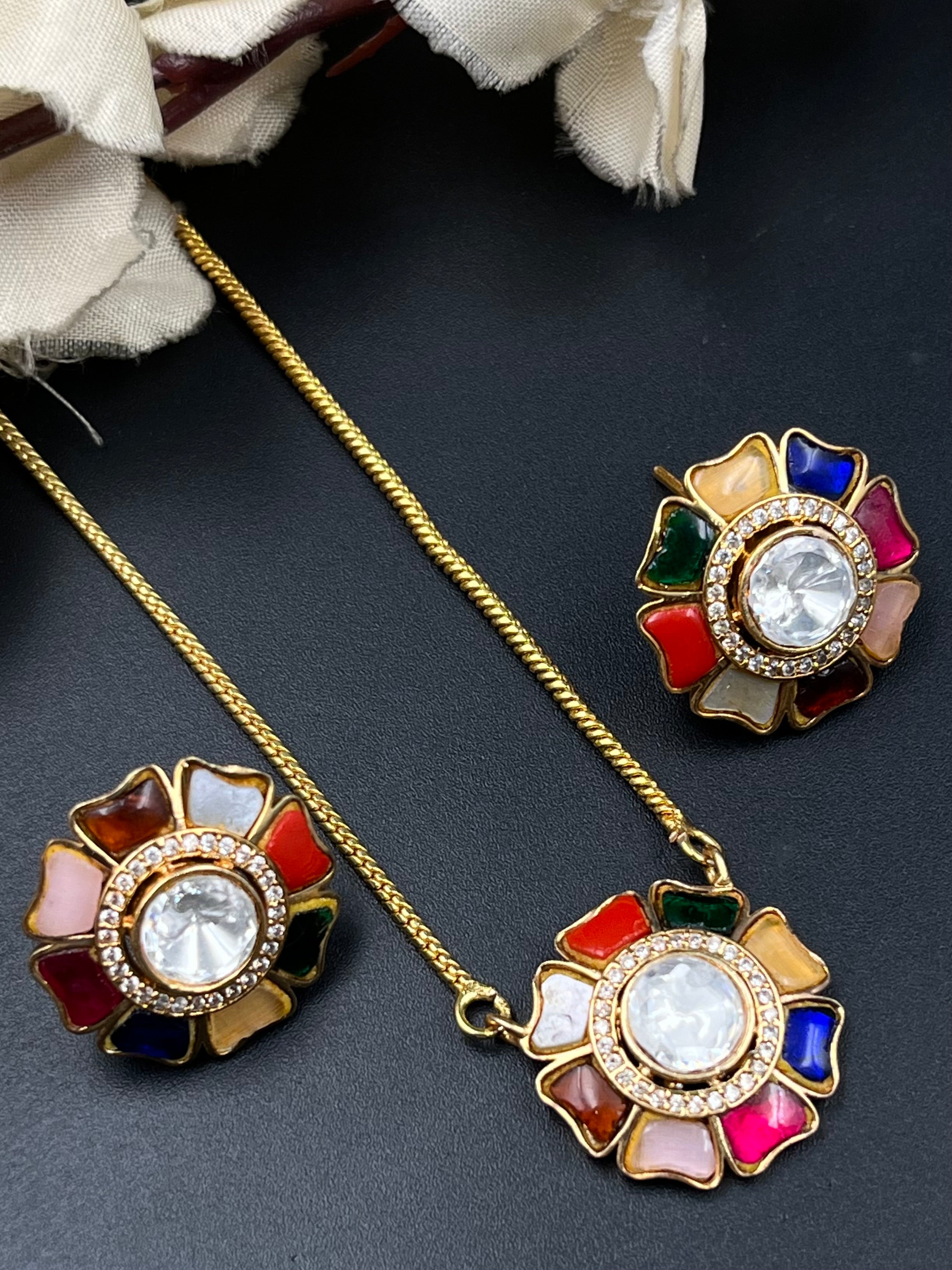 NIYA PENDANT