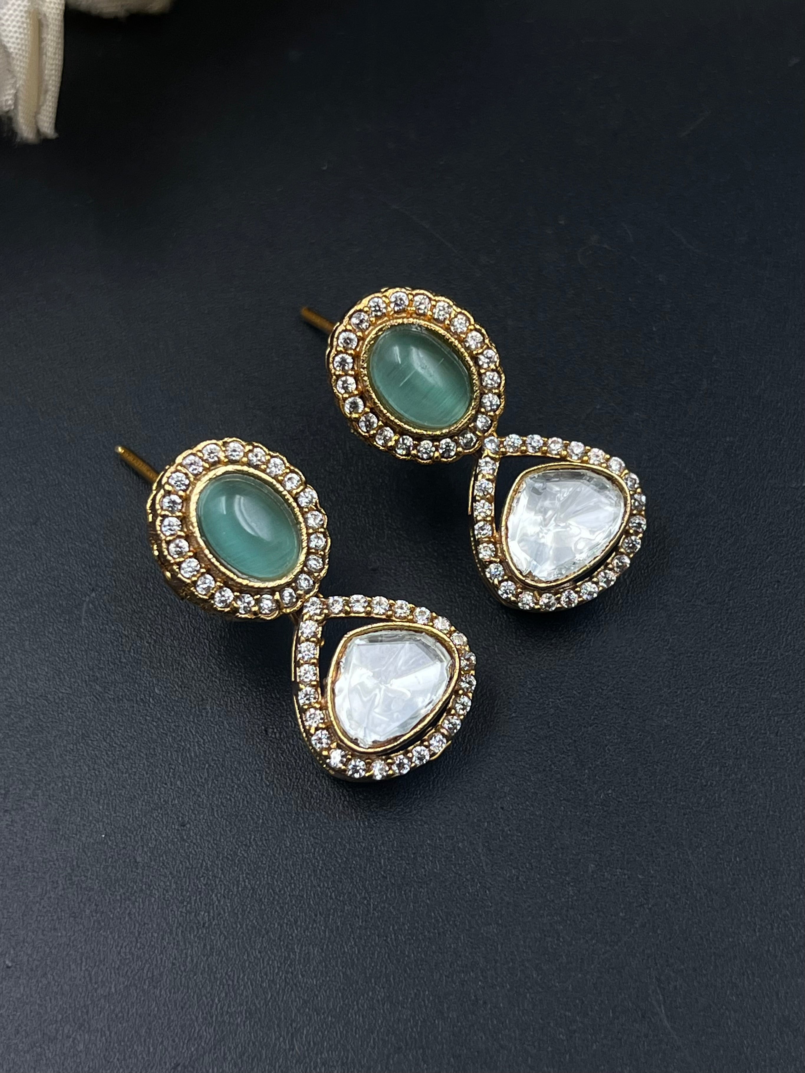 EIYA PENDANT
