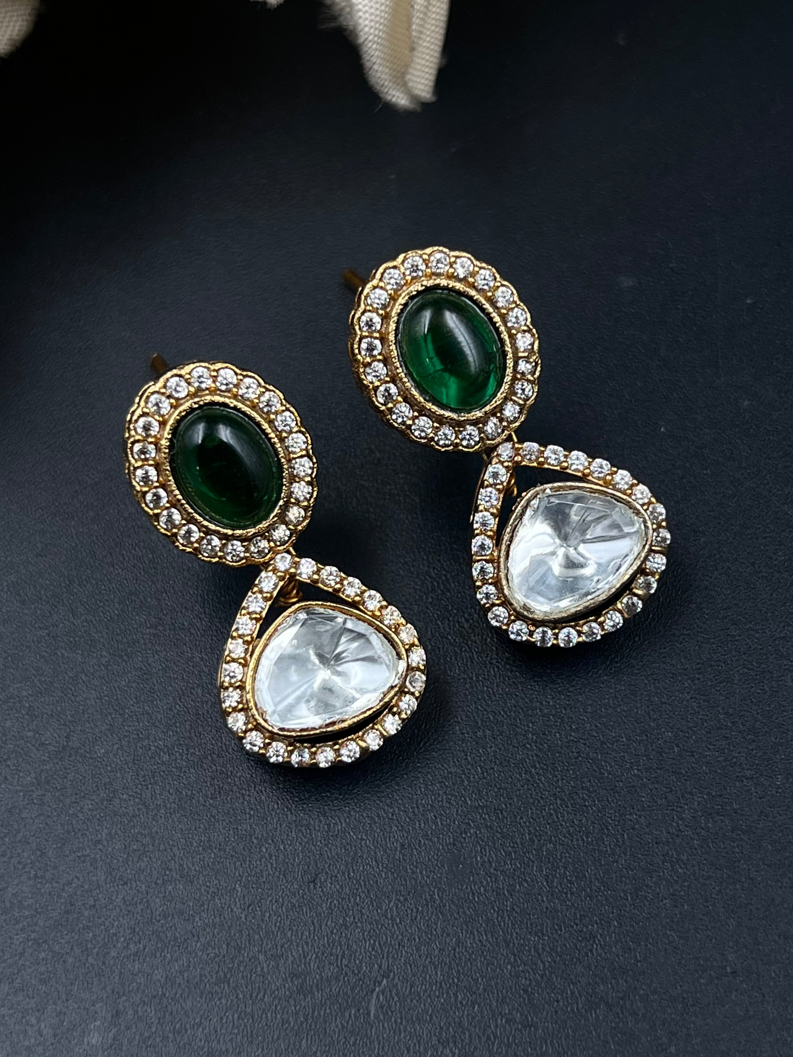 EIYA PENDANT