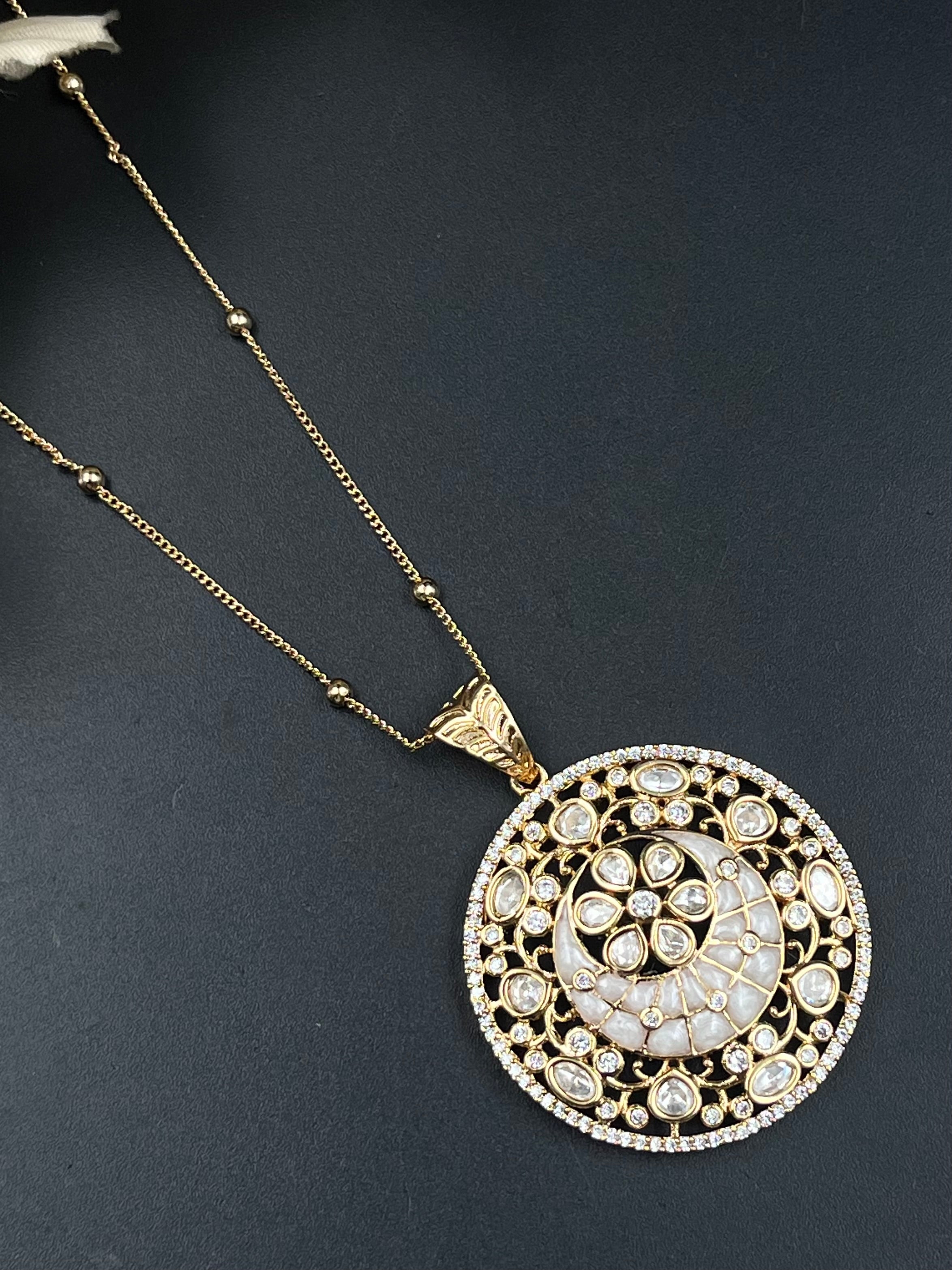 WIYA PENDANT