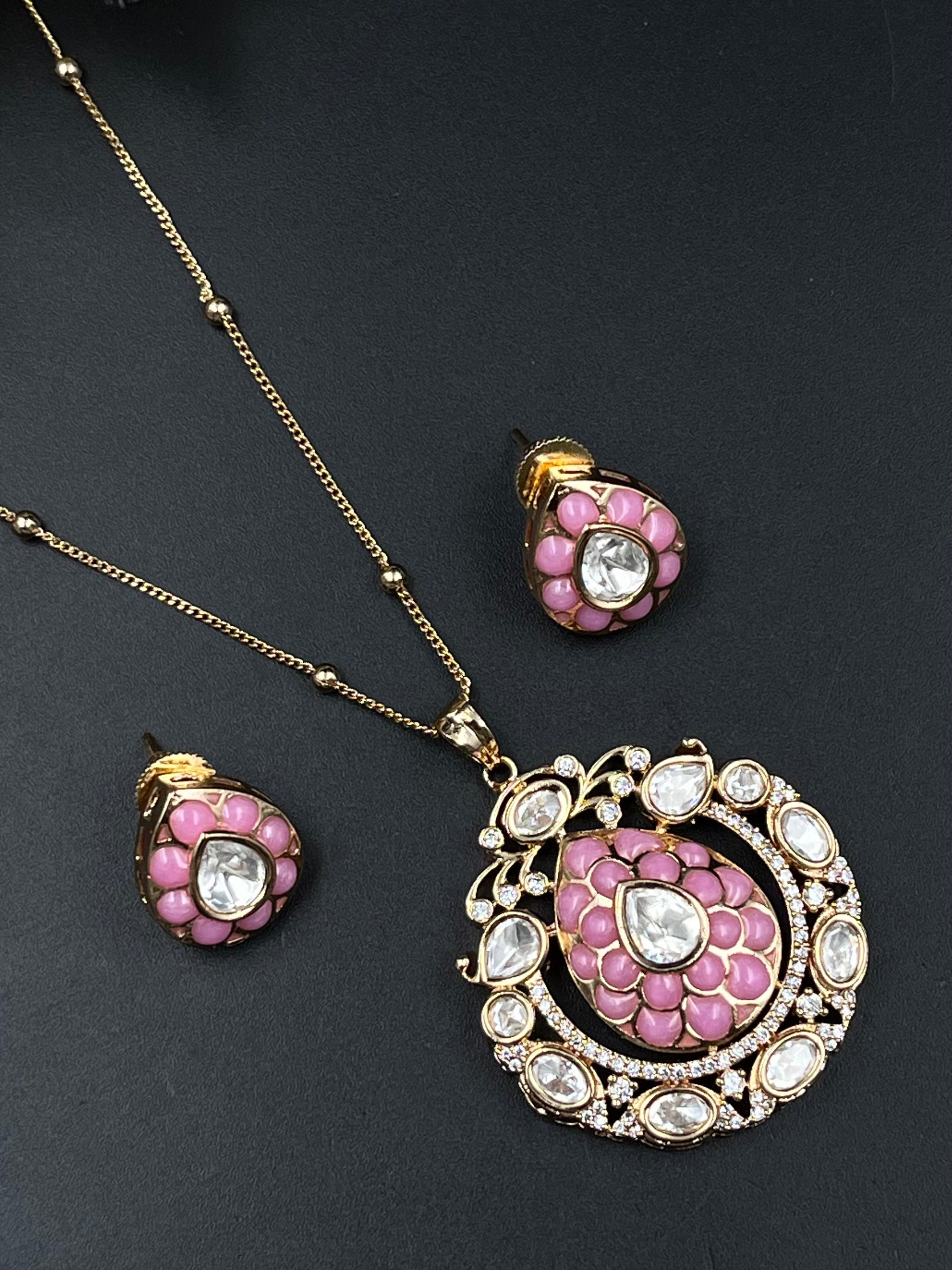 DIYA PENDANT