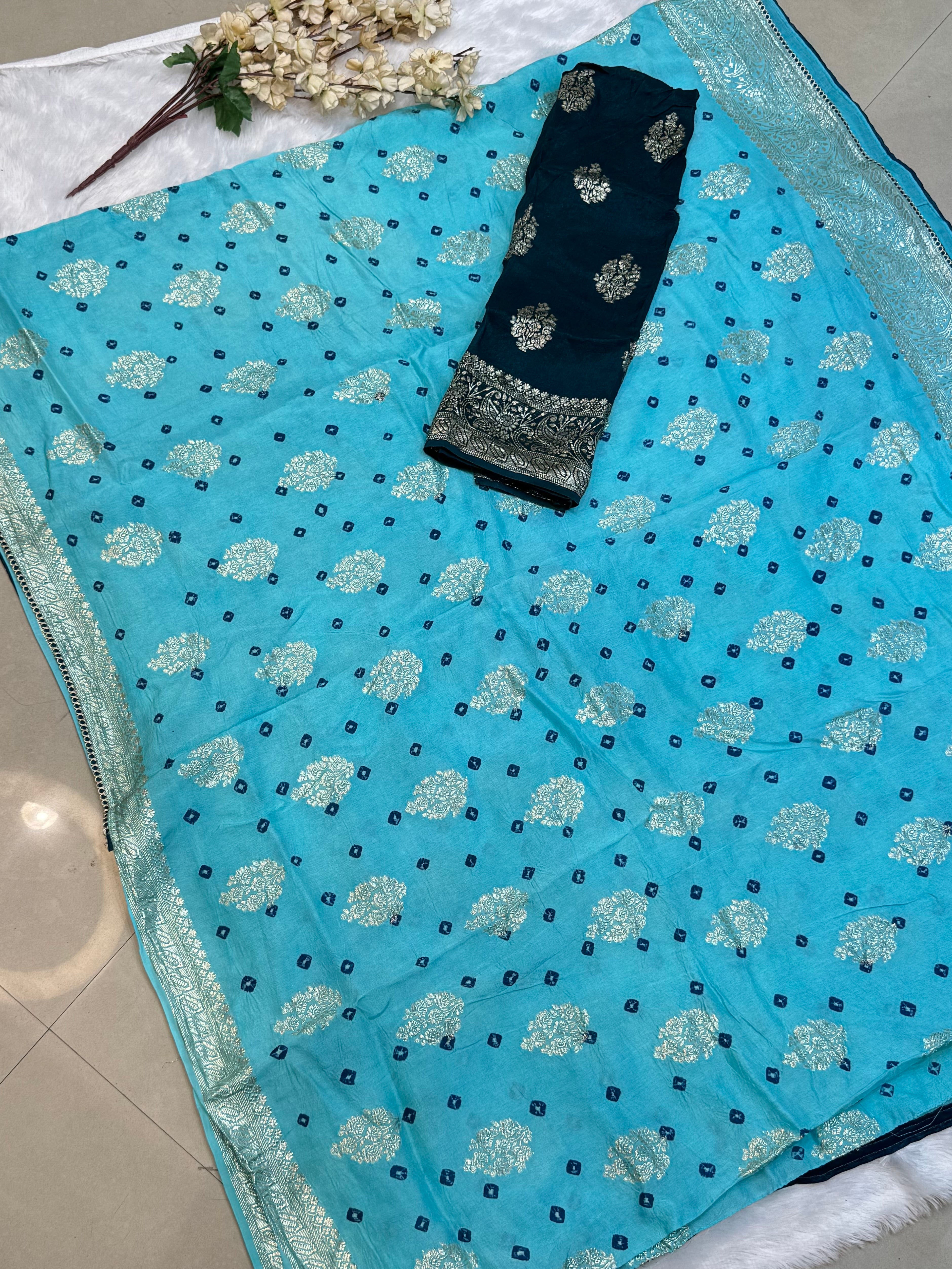 AADVI RAI BANDHEJ SAREE