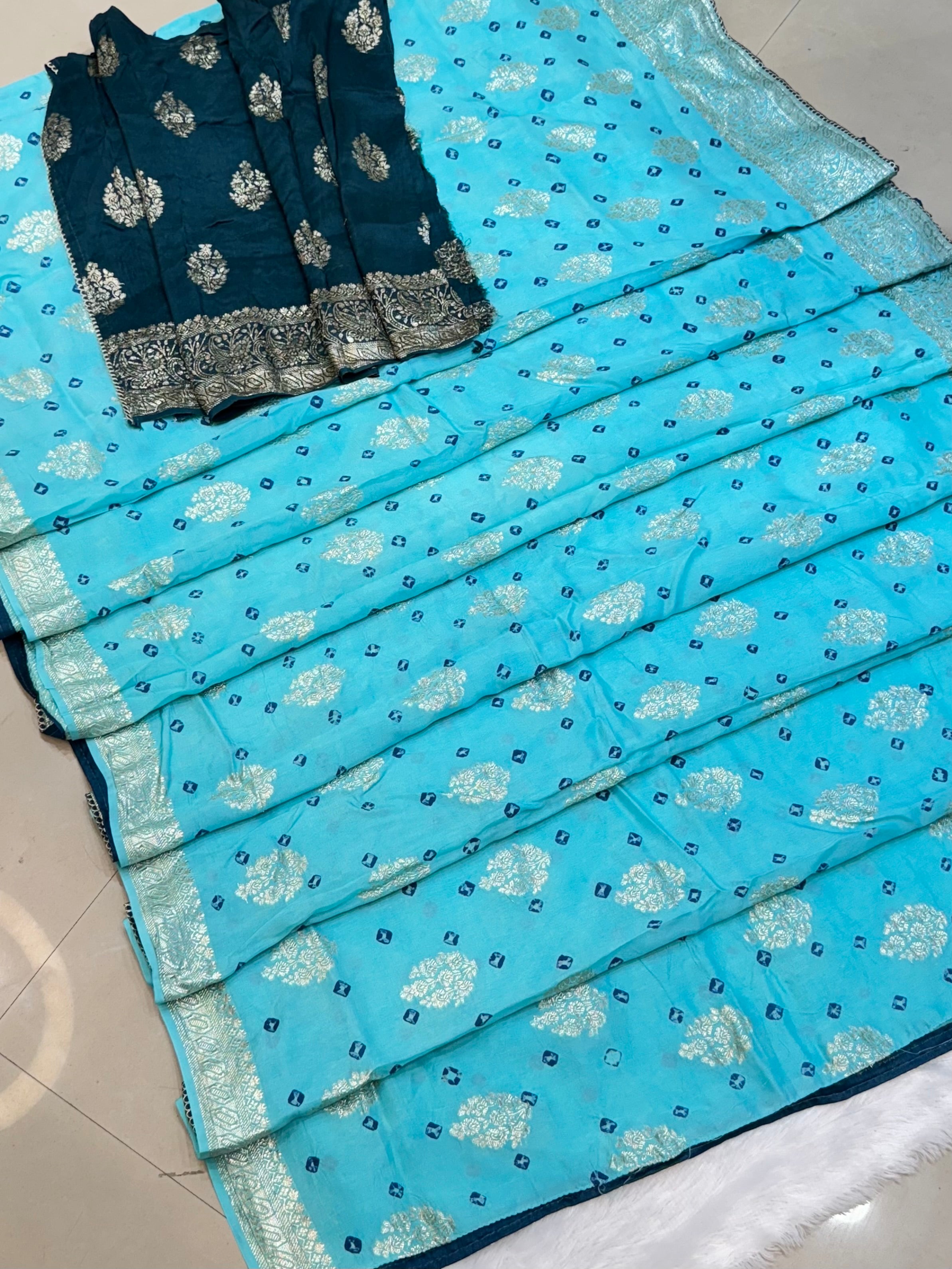 AADVI RAI BANDHEJ SAREE