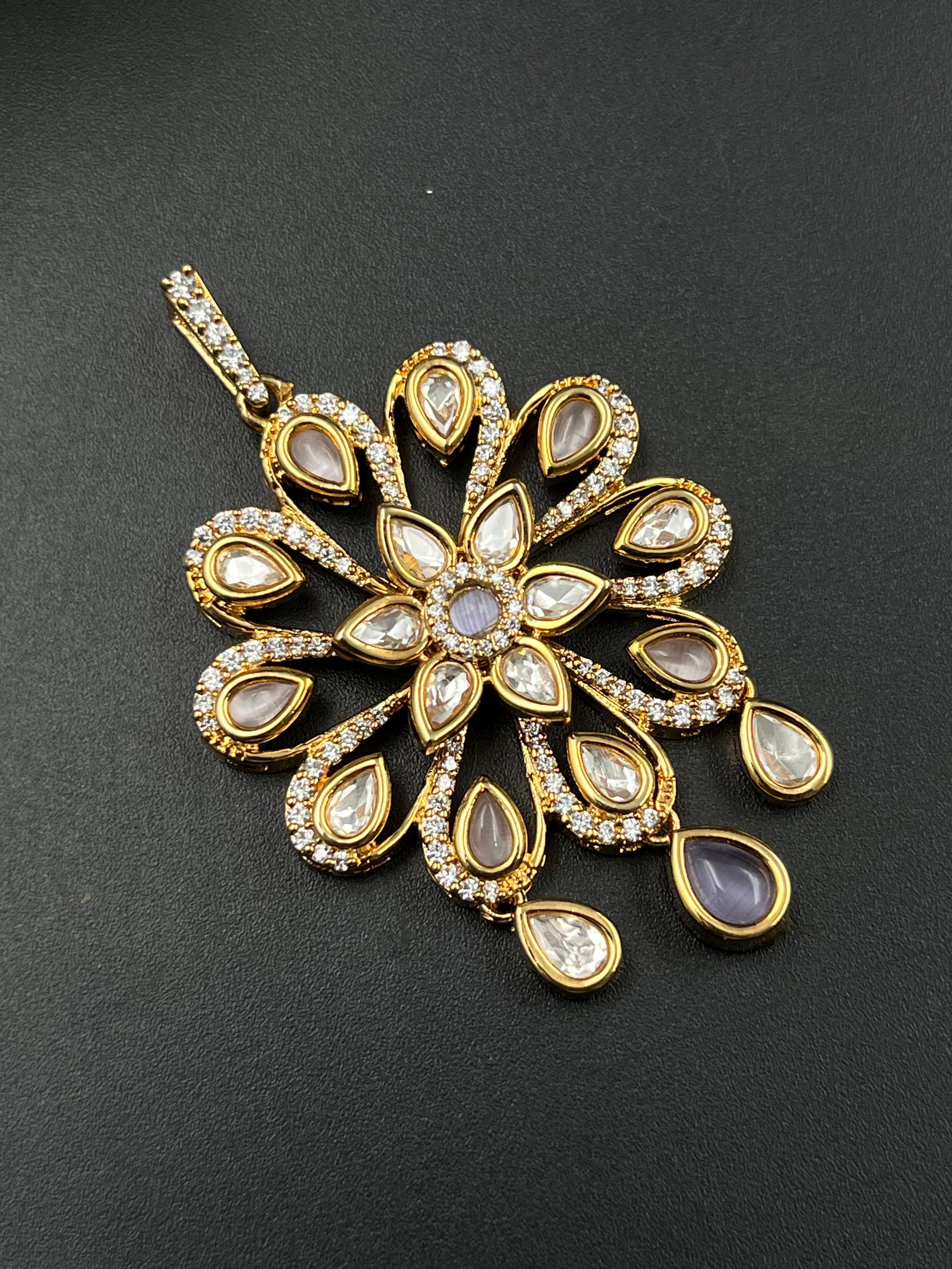 VIYA PENDANT