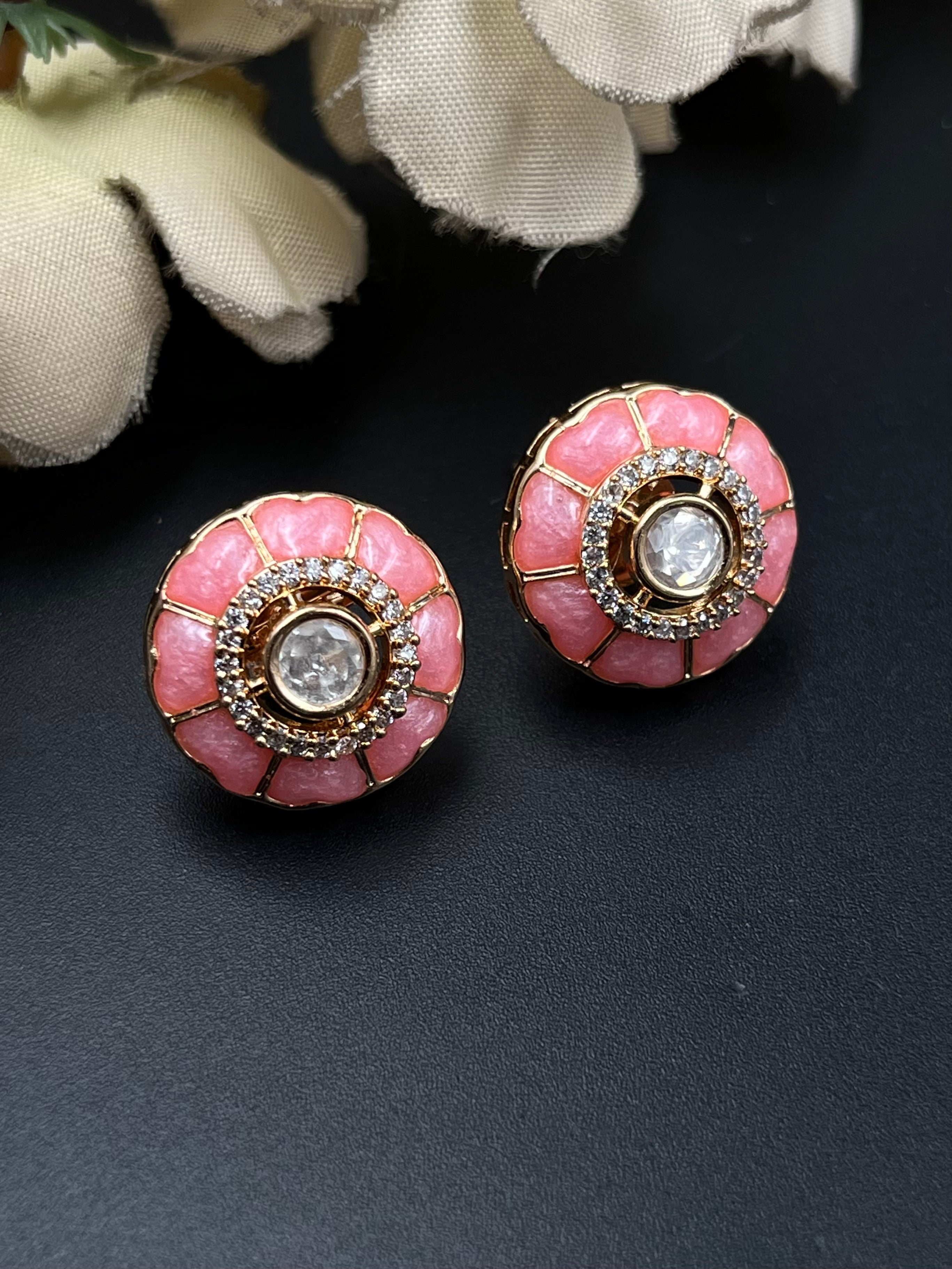 AIYA PENDANT