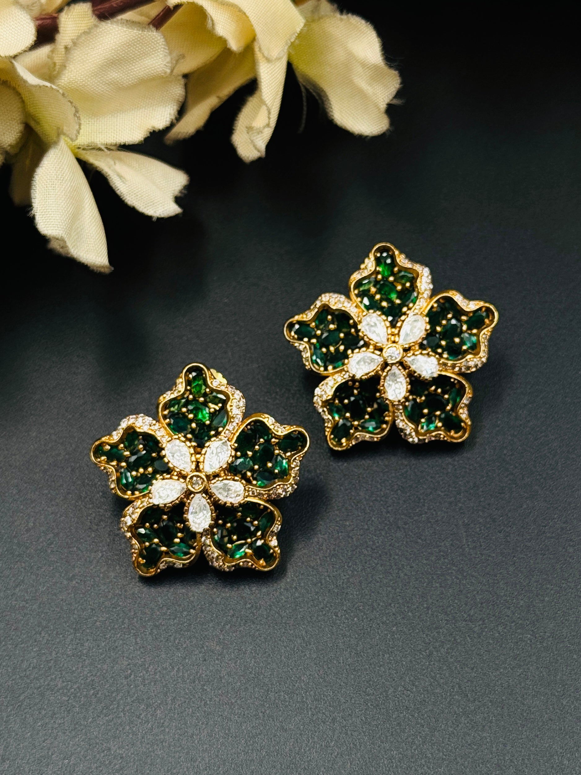 SAI EARRINGS