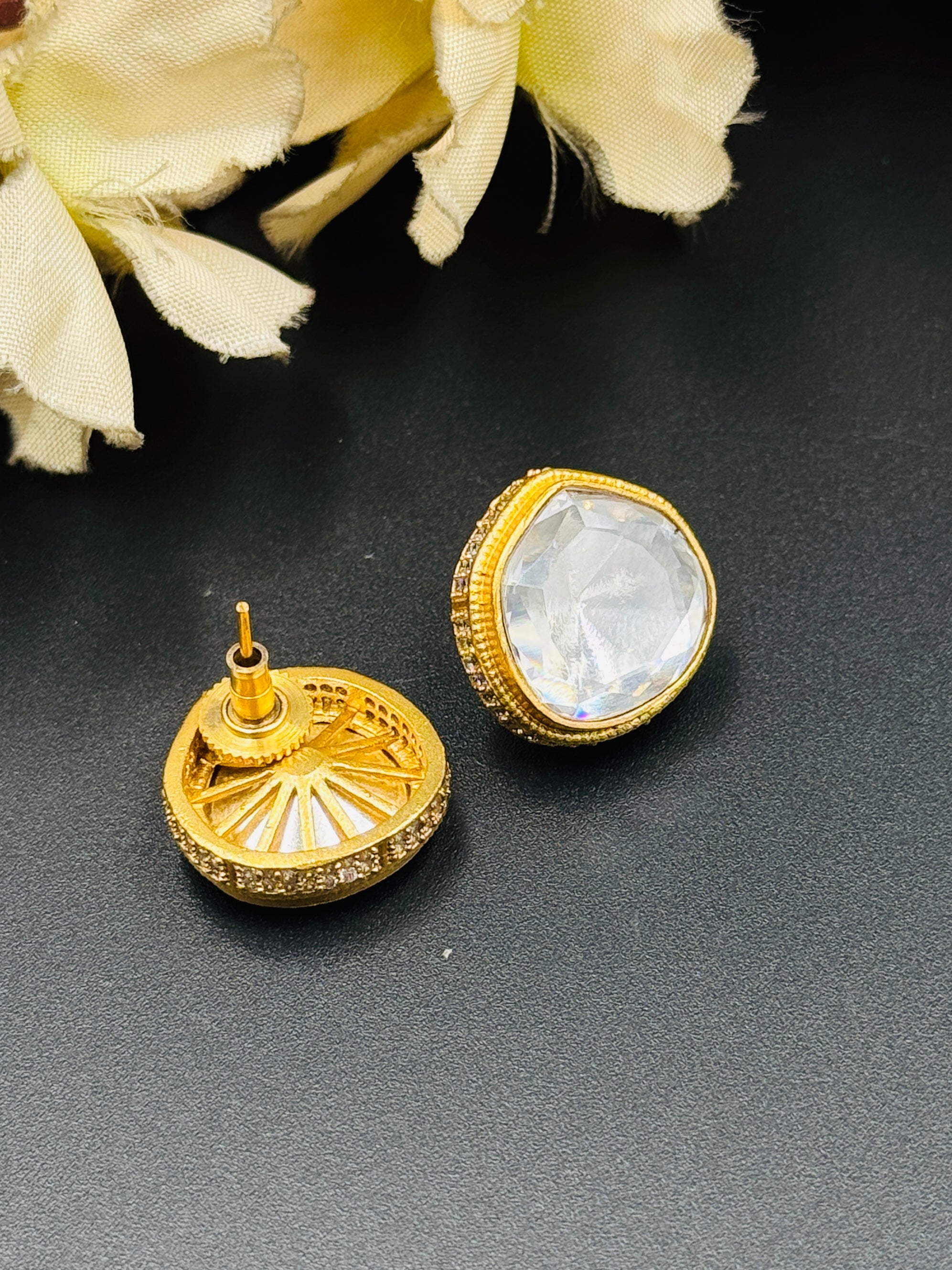 SAI EARRINGS