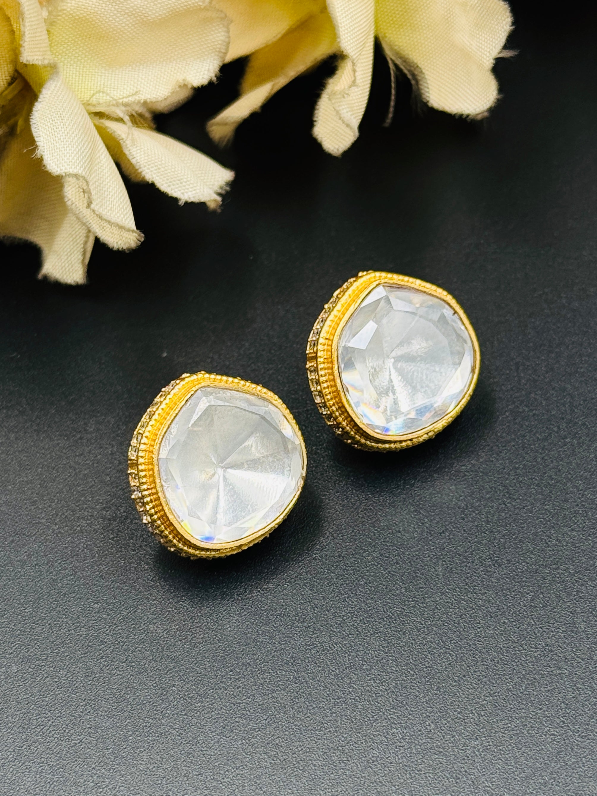 SAI EARRINGS