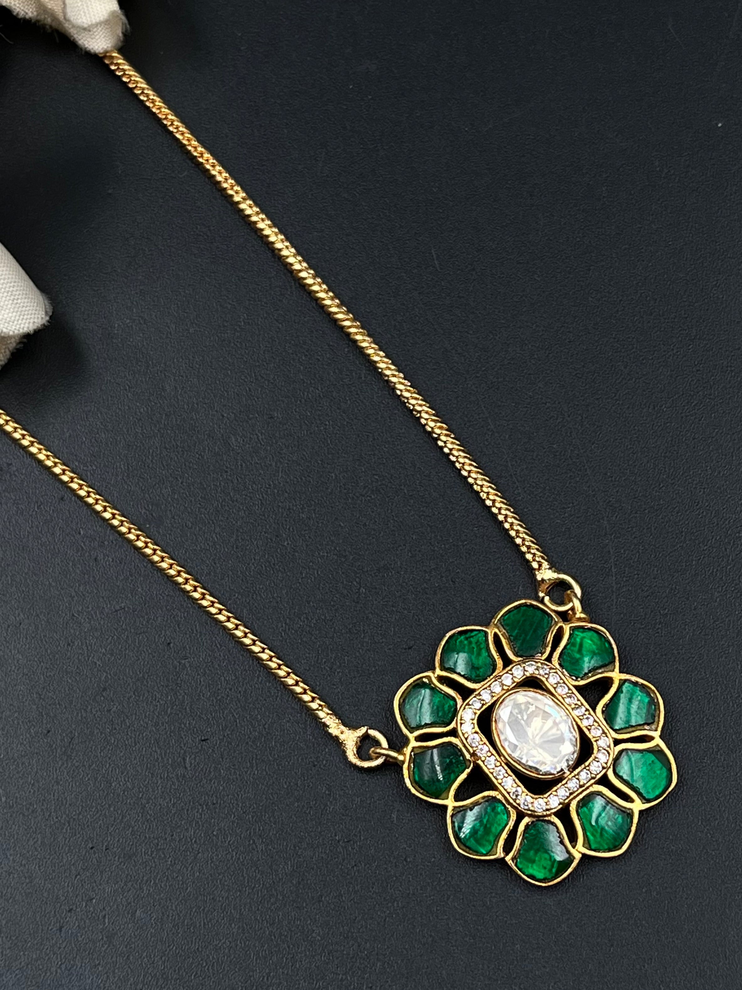 KIYAS PENDANT