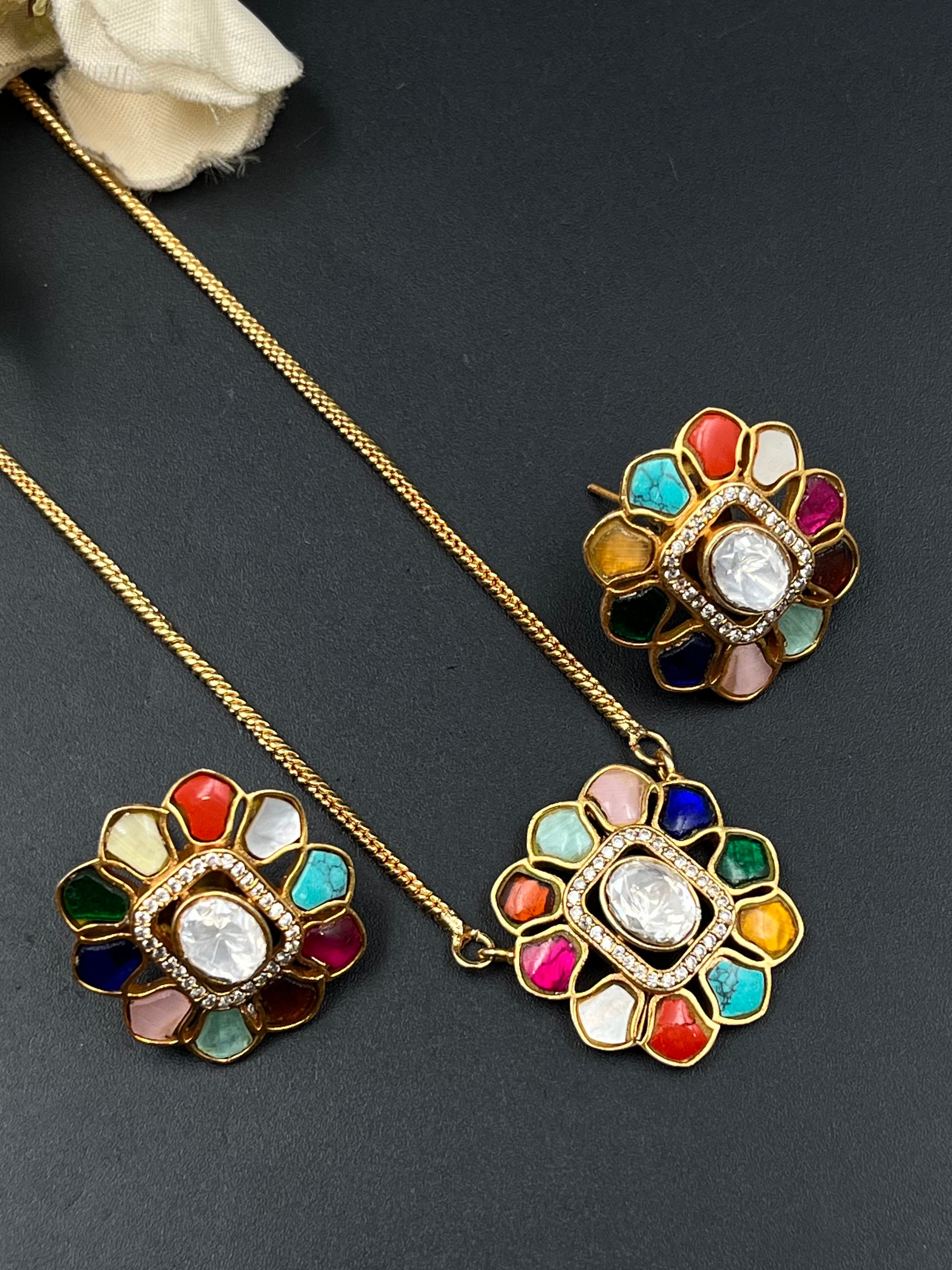 KIYAS PENDANT