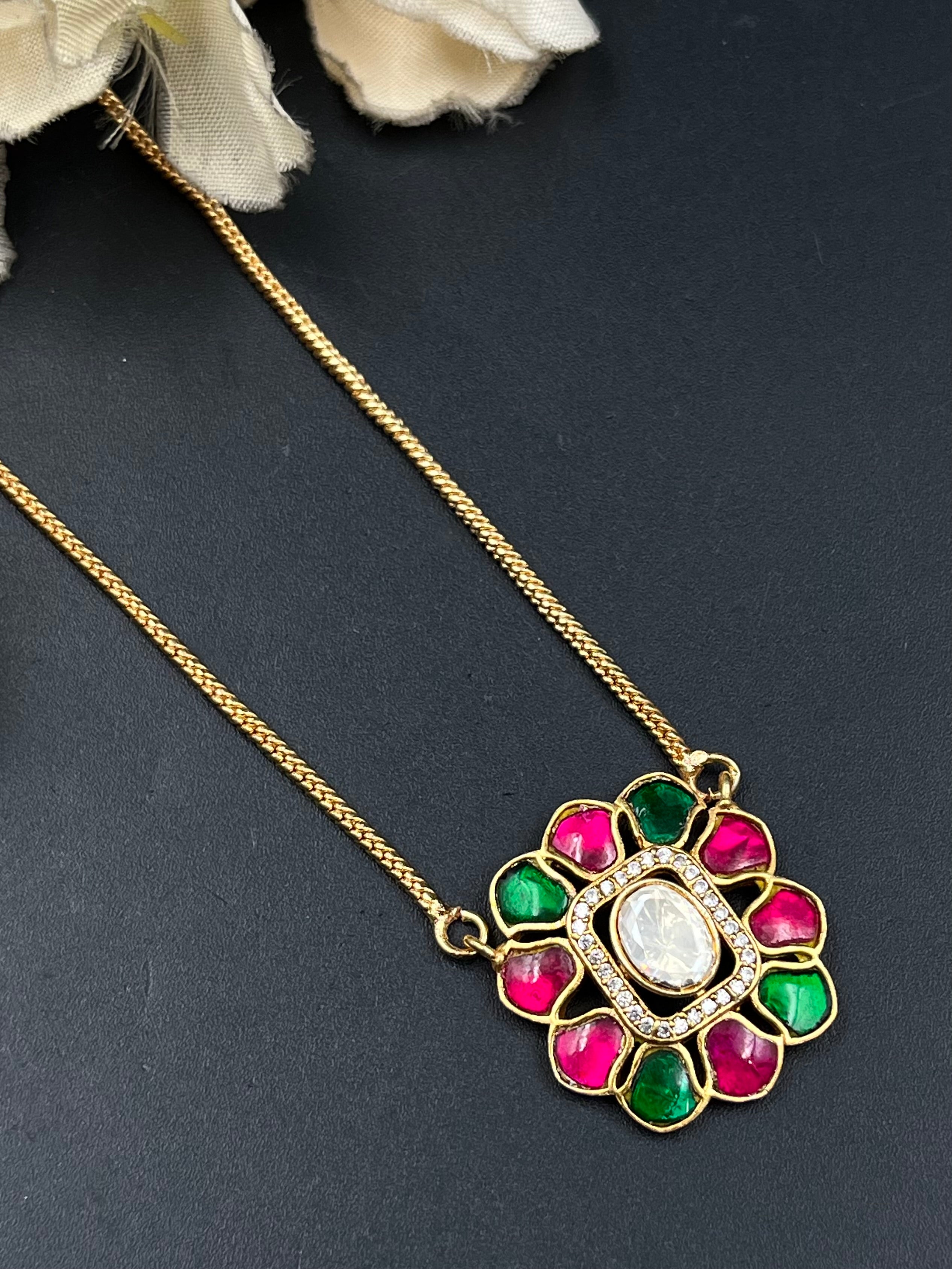 KIYAS PENDANT