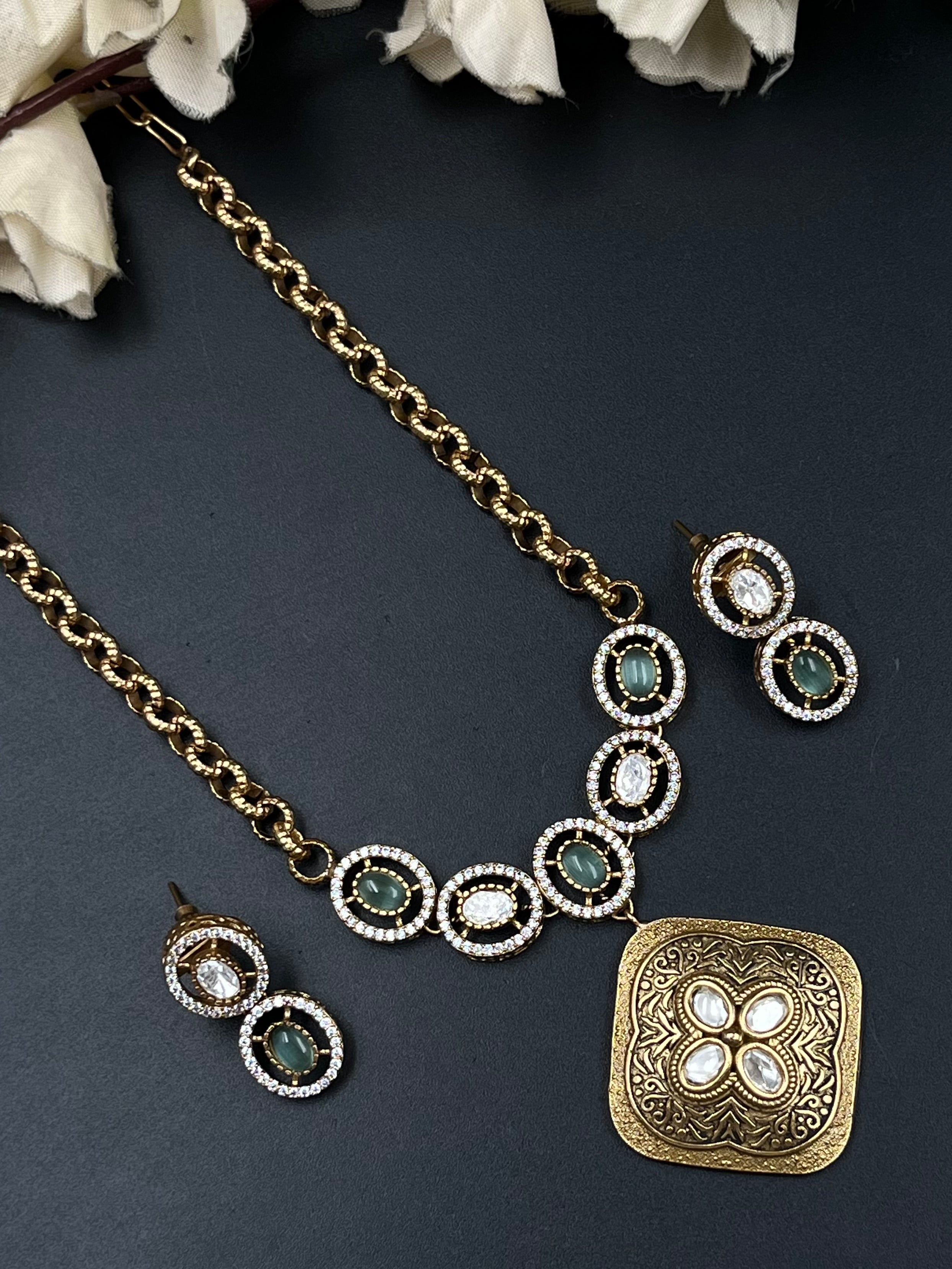 LIO PENDANT